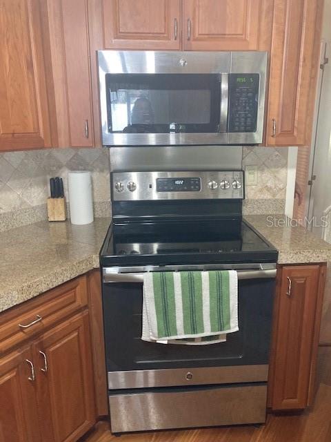 1050 WEXFORD LEAS BLVD, PALM HARBOR, FL, 34683