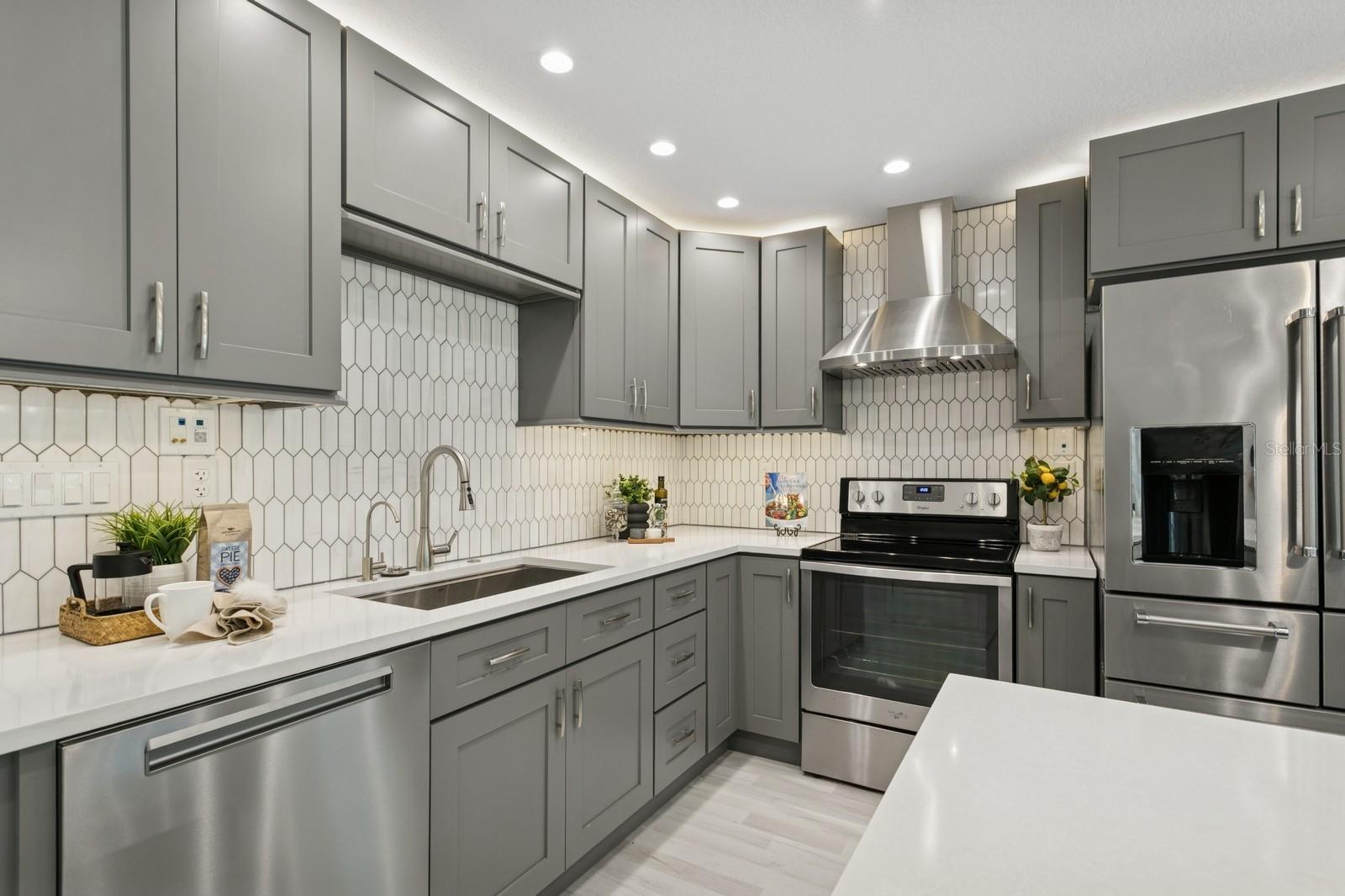 6519 15TH ST N, ST PETERSBURG, FL, 33702