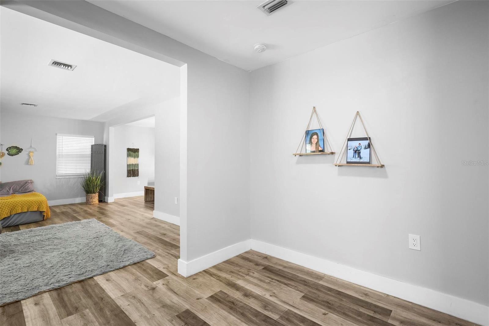 412 PINAR DR, ORLANDO, FL, 32825