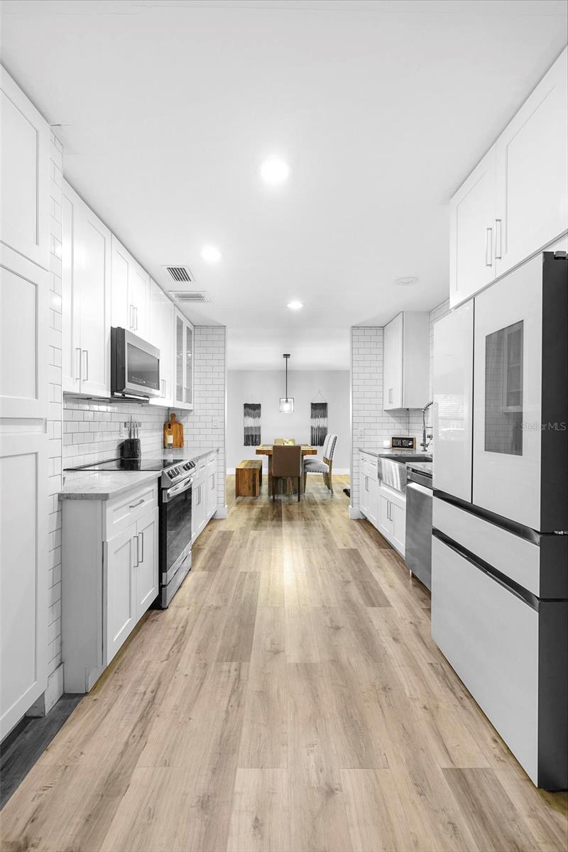 412 PINAR DR, ORLANDO, FL, 32825