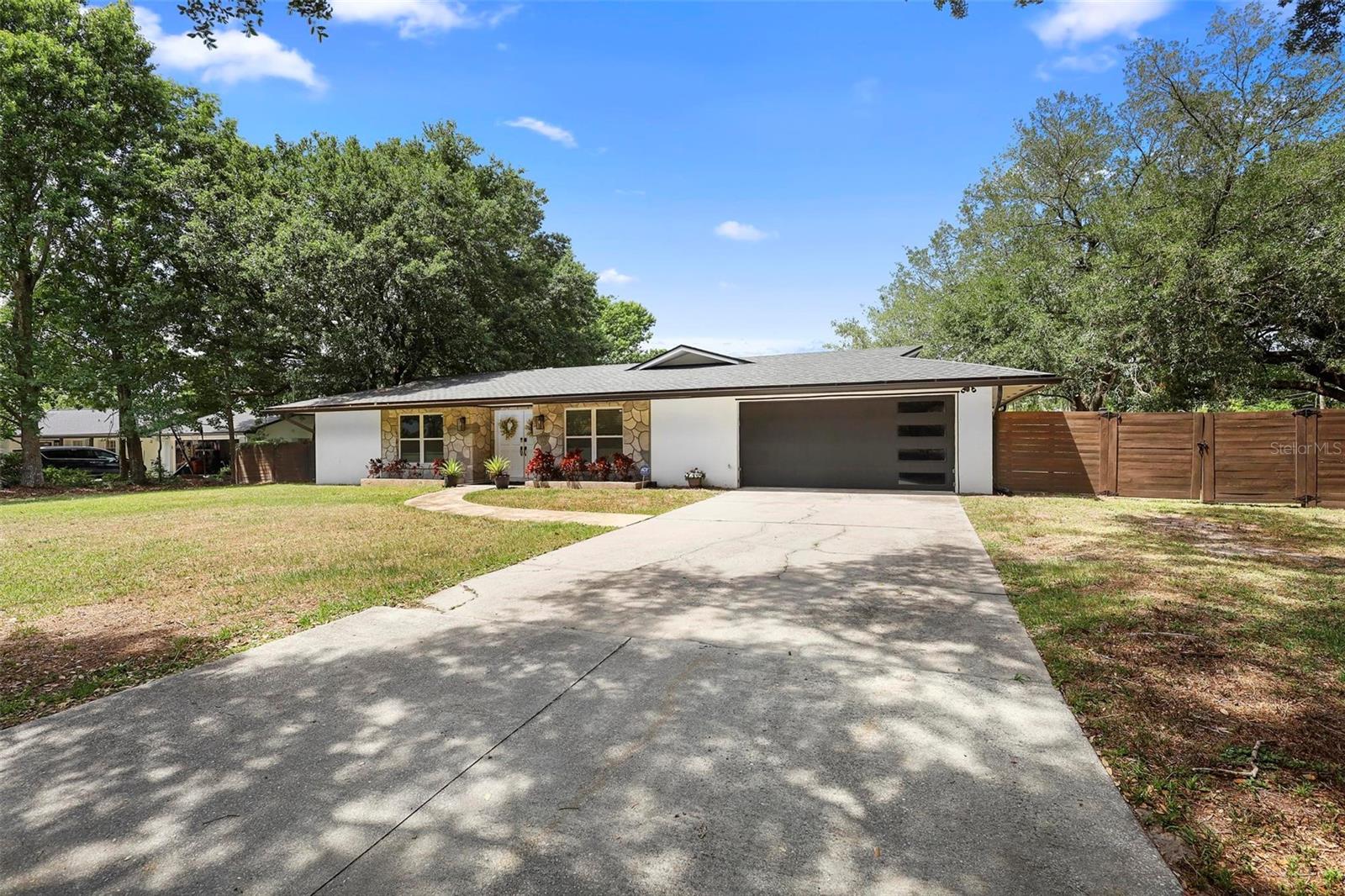 412 PINAR DR, ORLANDO, FL, 32825