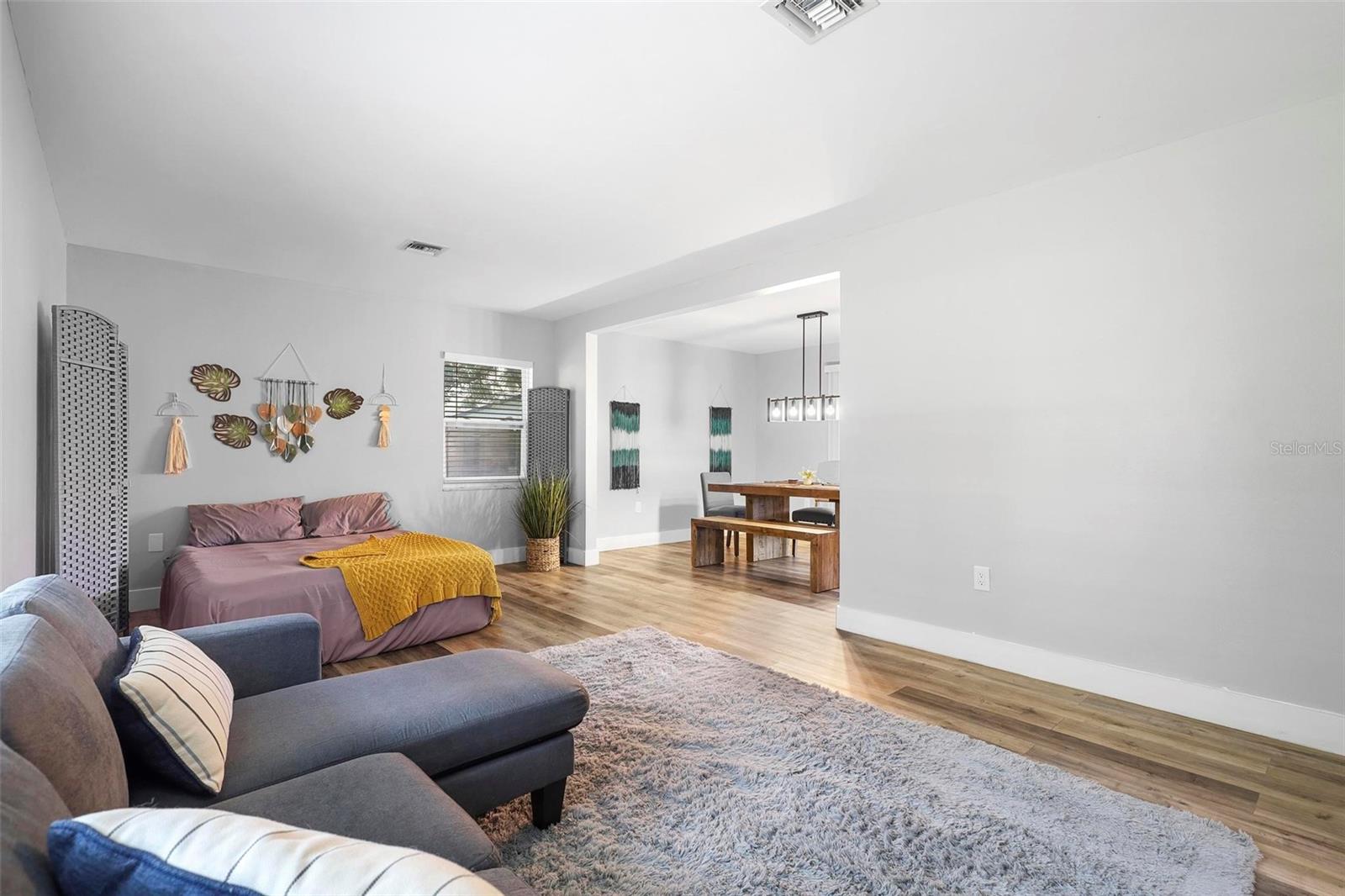 412 PINAR DR, ORLANDO, FL, 32825