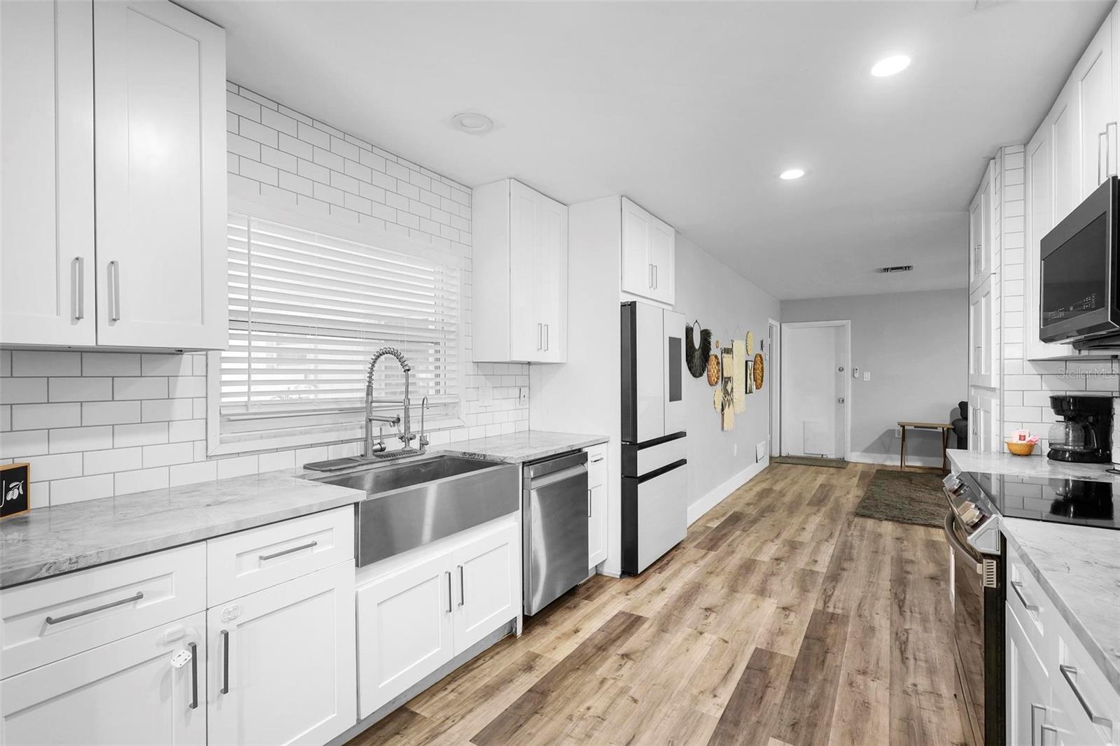 412 PINAR DR, ORLANDO, FL, 32825