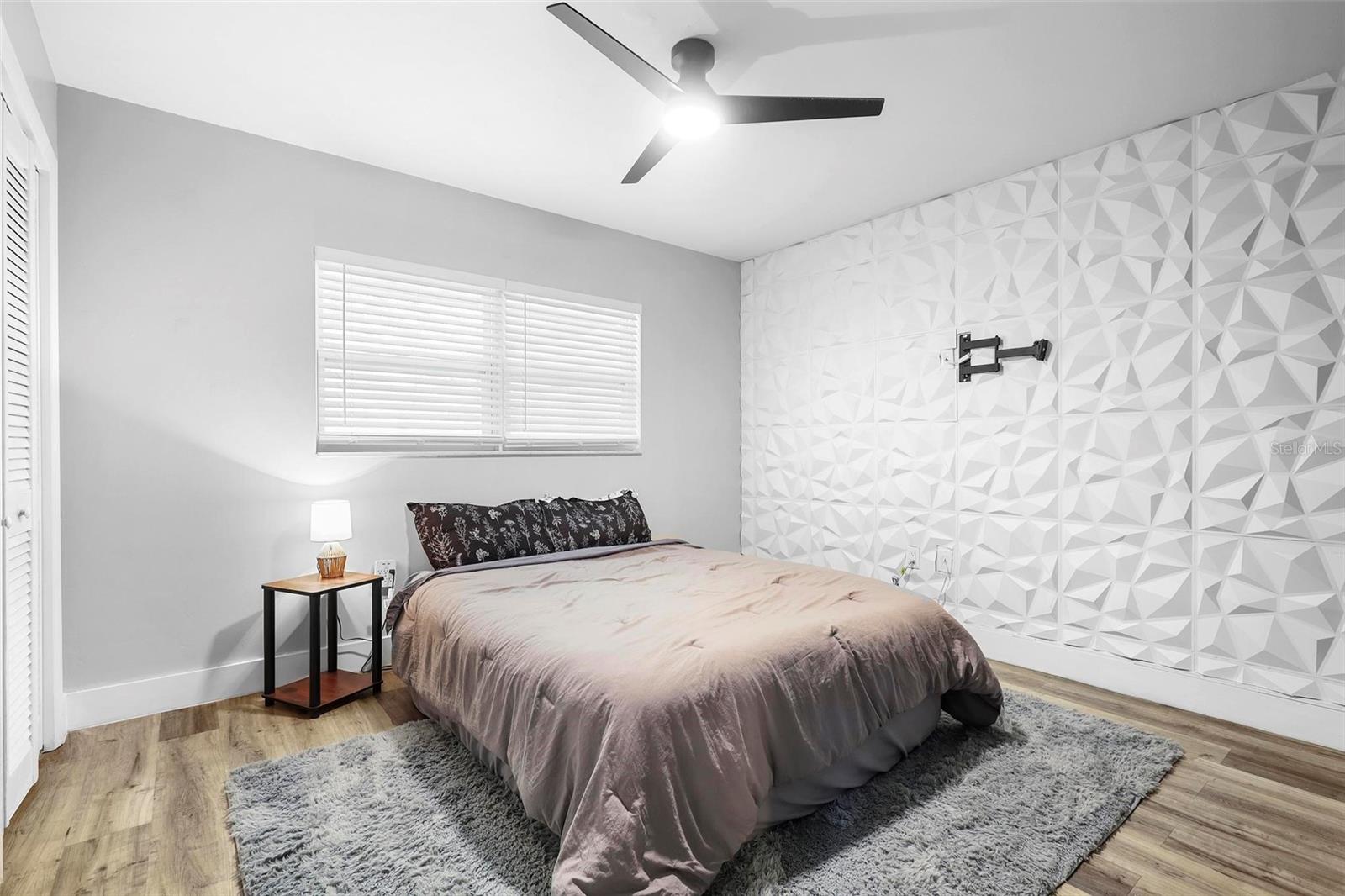 412 PINAR DR, ORLANDO, FL, 32825