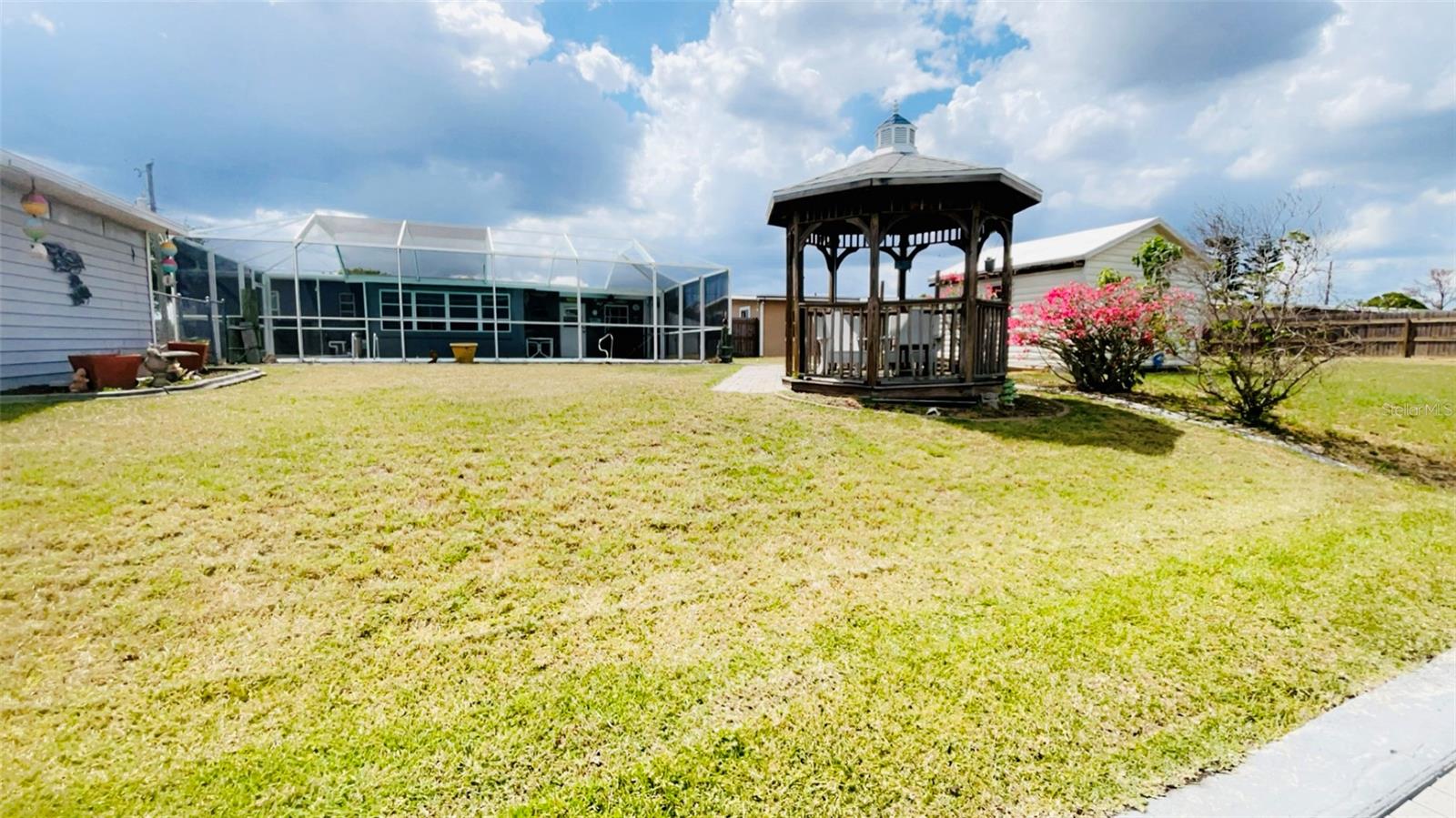631 PALMETTO DR NE, PORT CHARLOTTE, FL, 33952