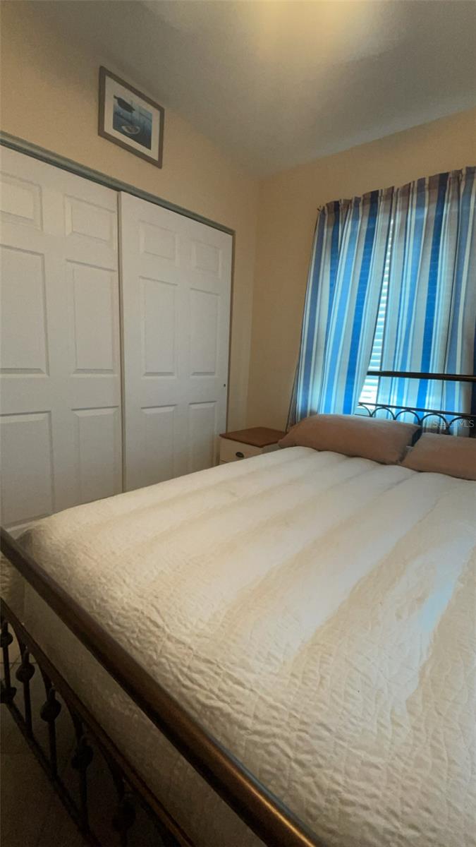 631 PALMETTO DR NE, PORT CHARLOTTE, FL, 33952