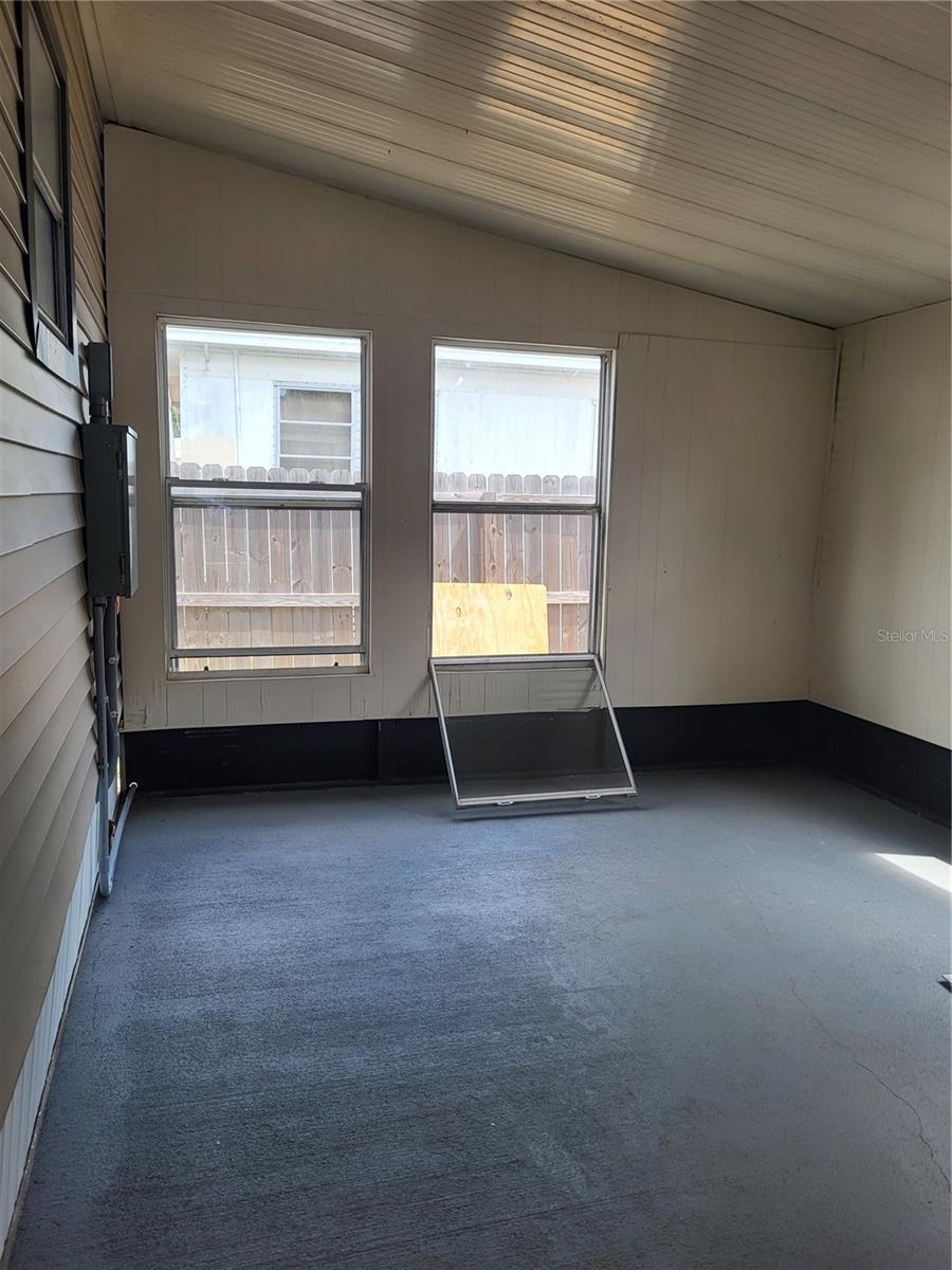 12240 SEMINOLE BLVD #12, LARGO, FL, 33778