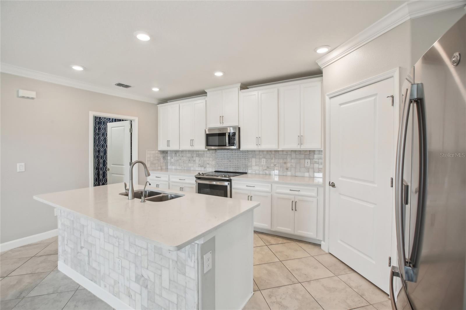 10420 ECHO DOCK LOOP, SAN ANTONIO, FL, 33576