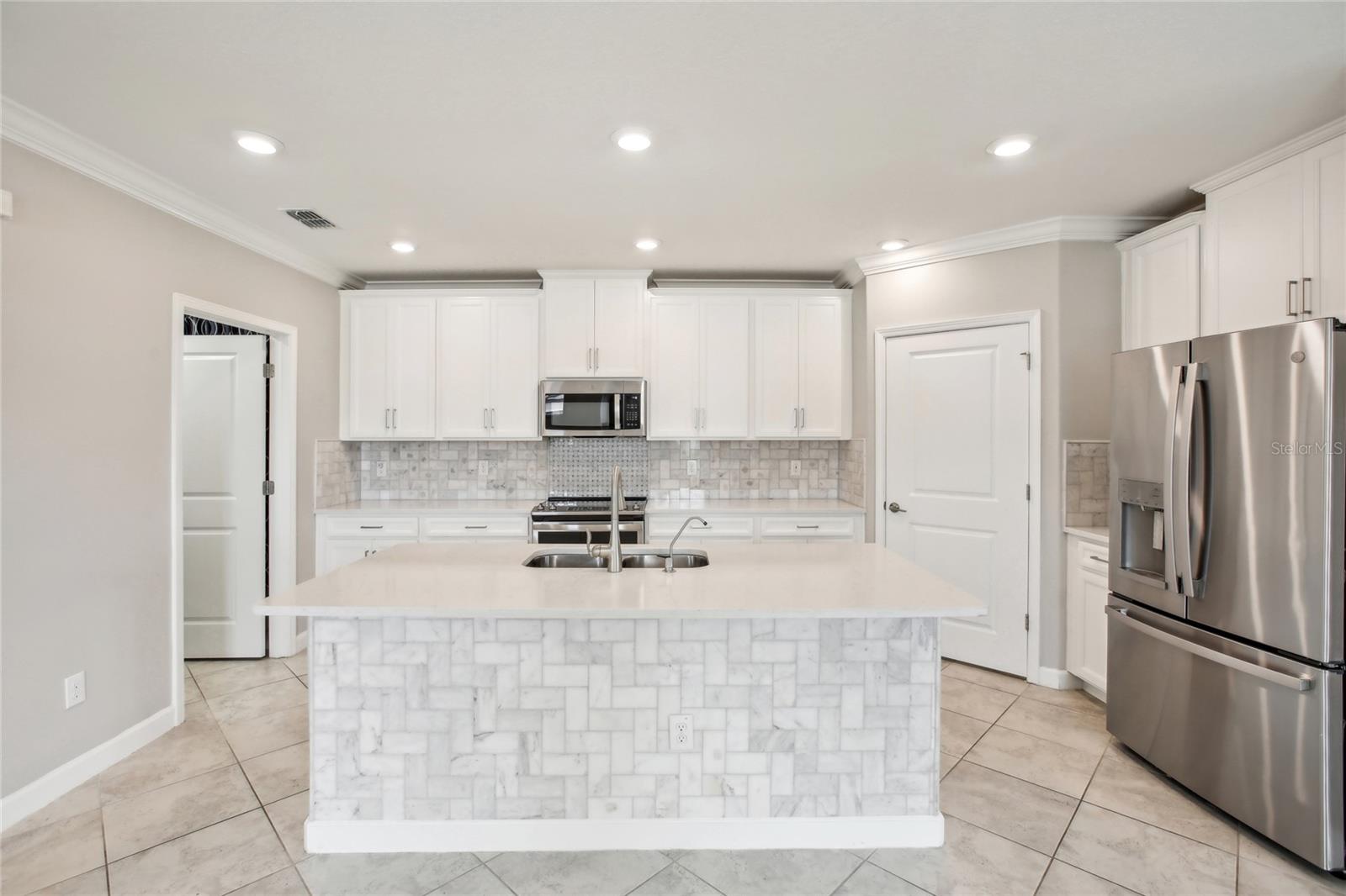 10420 ECHO DOCK LOOP, SAN ANTONIO, FL, 33576