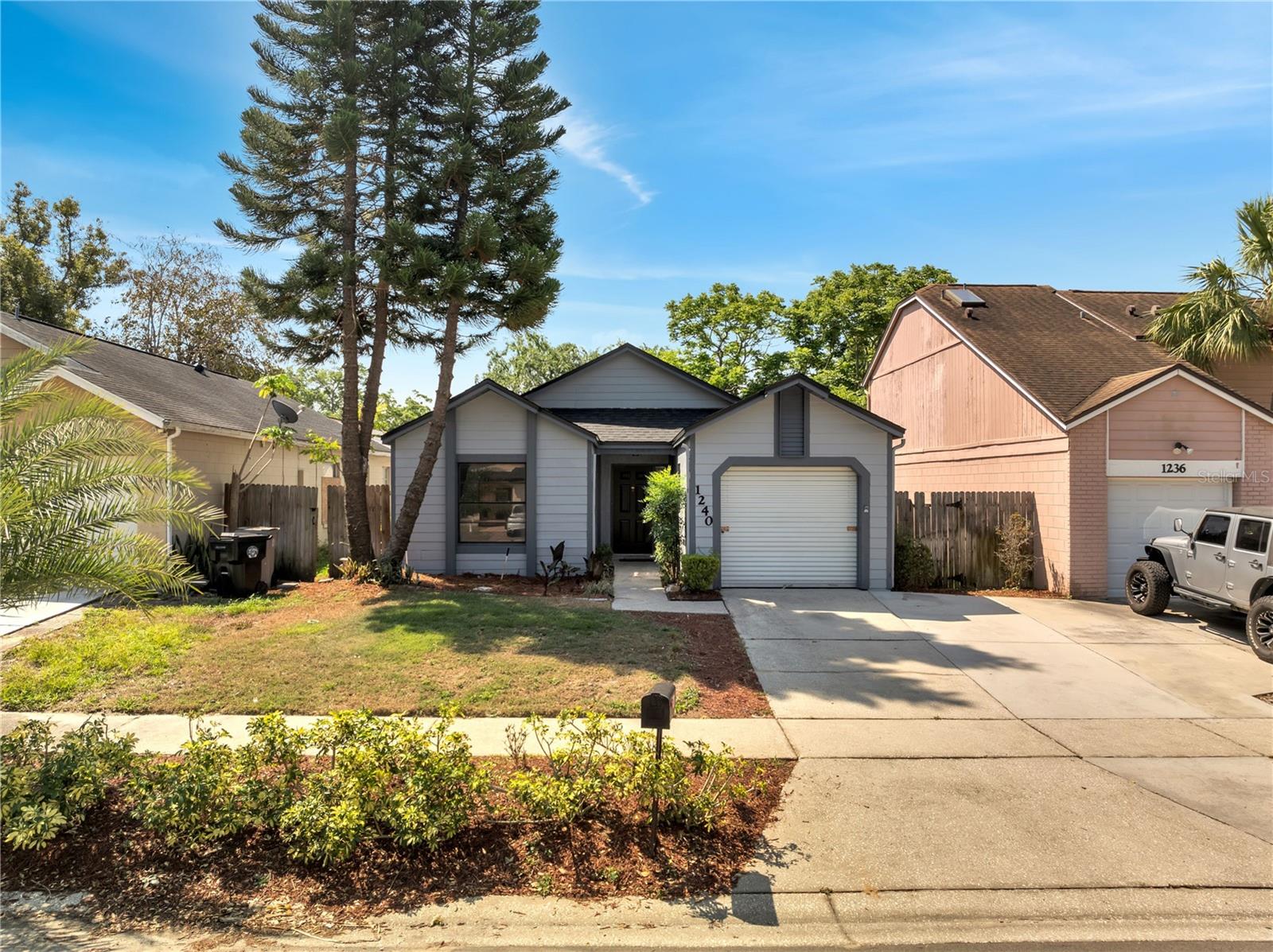 1240 PIN OAK DR, APOPKA, FL, 32703