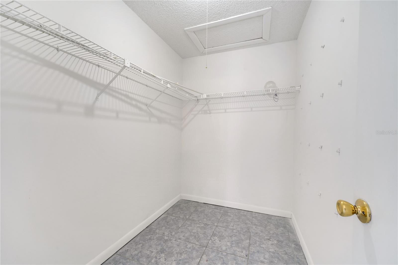 1240 PIN OAK DR, APOPKA, FL, 32703