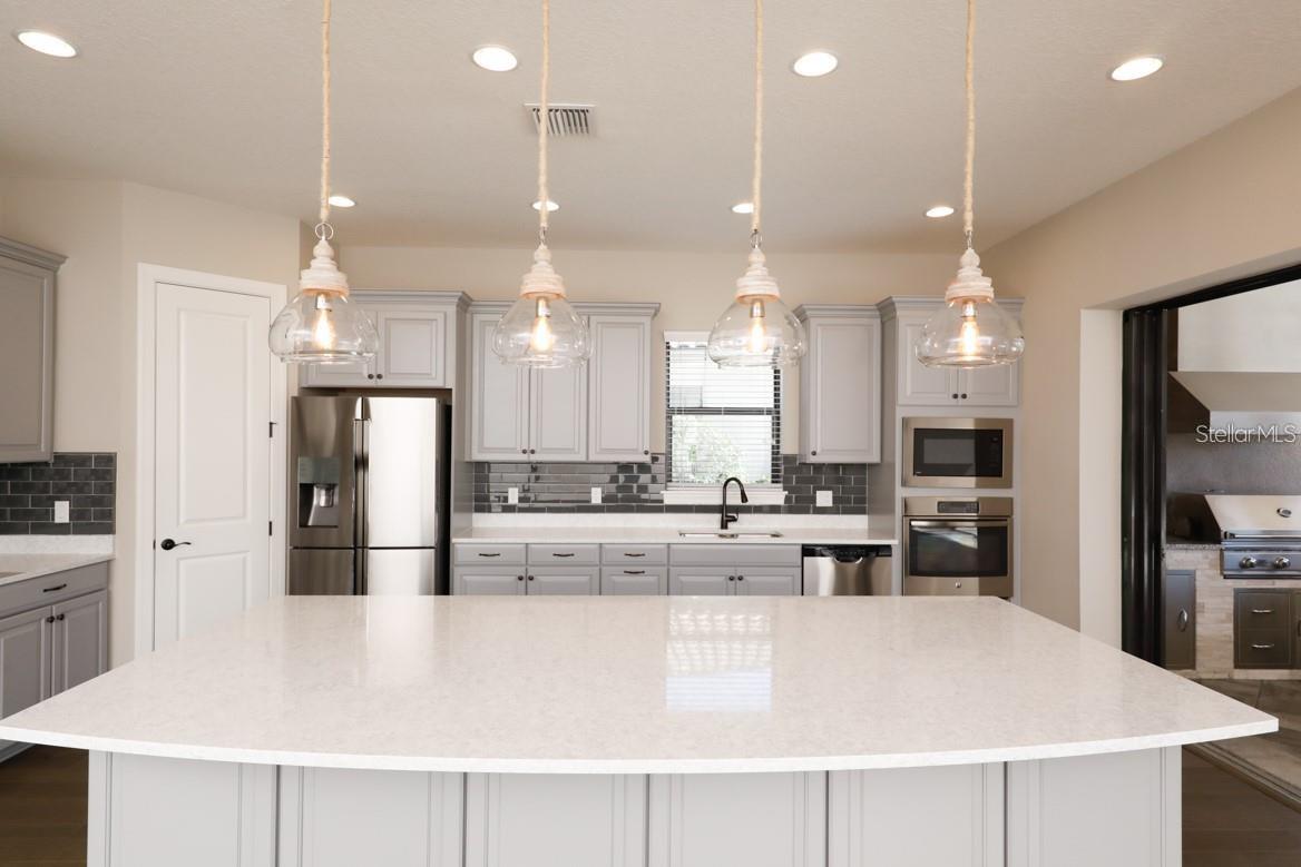 5022 TIVOLI RUN, BRADENTON, FL, 34211