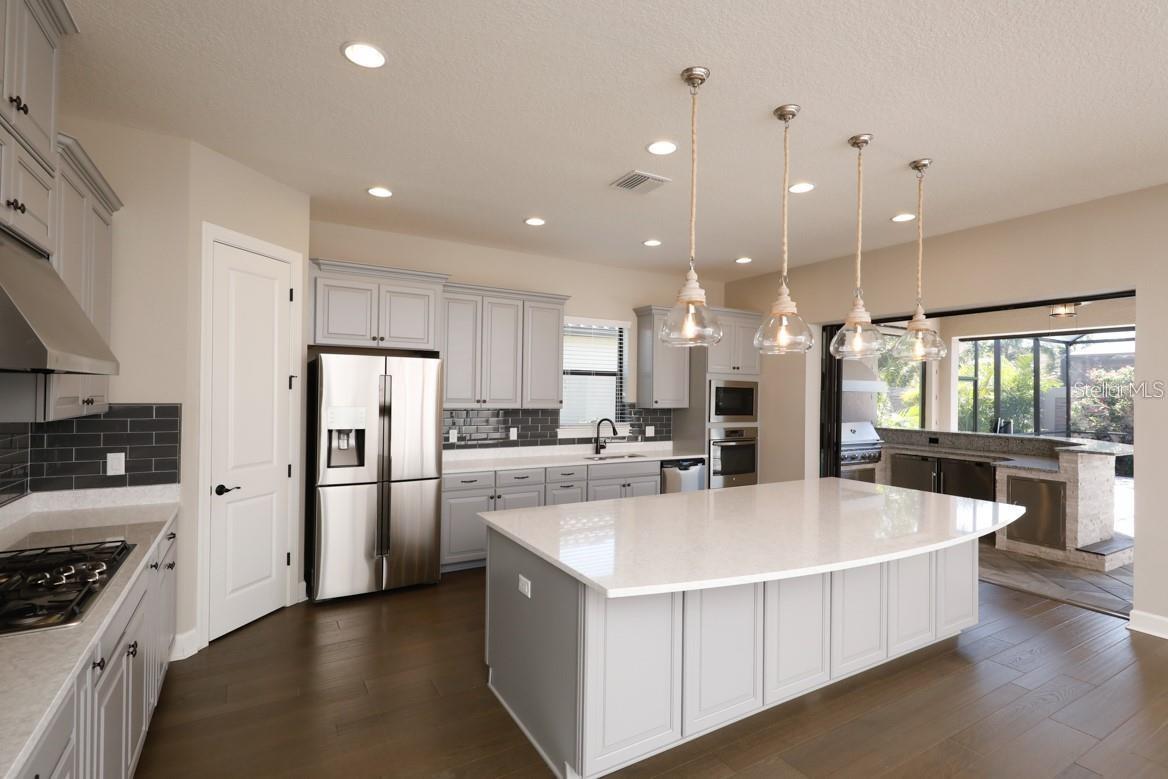 5022 TIVOLI RUN, BRADENTON, FL, 34211