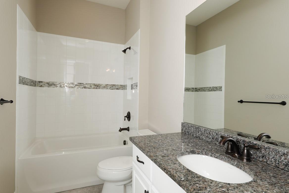 5022 TIVOLI RUN, BRADENTON, FL, 34211