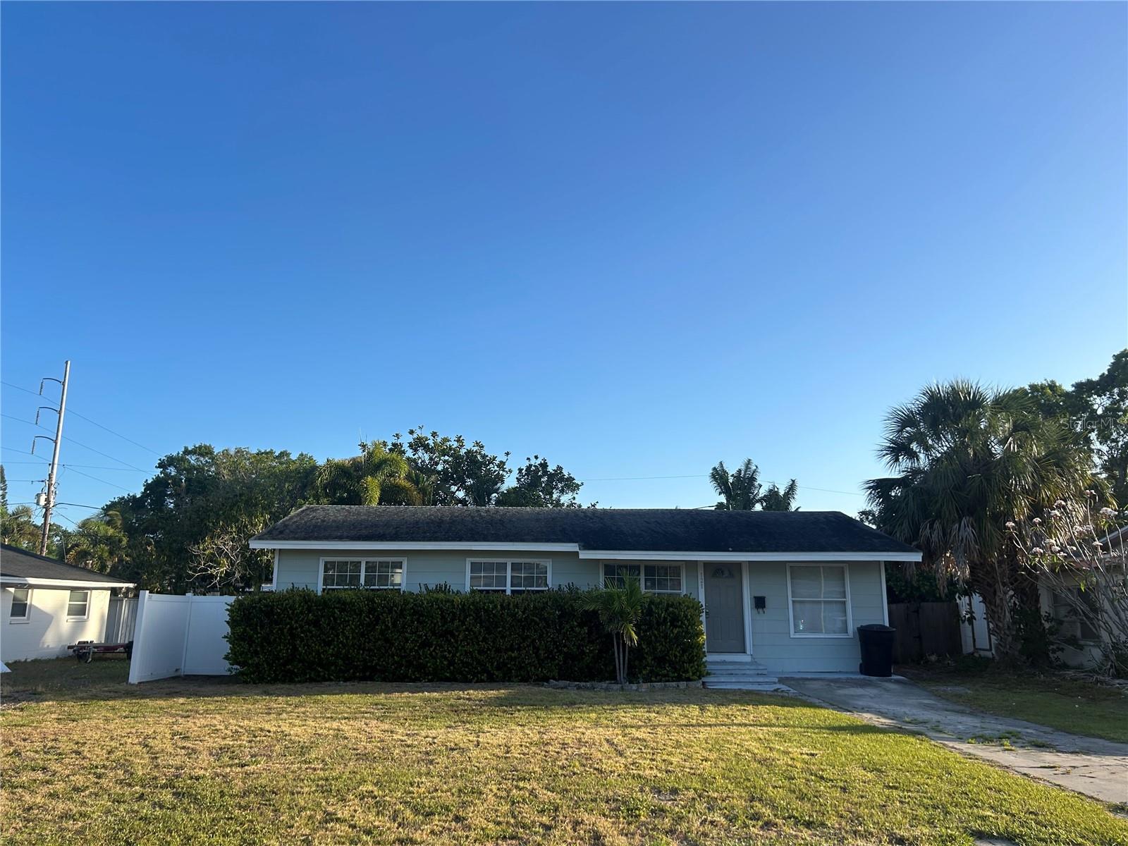 121 PERSHING ST NE, ST PETERSBURG, FL, 33702