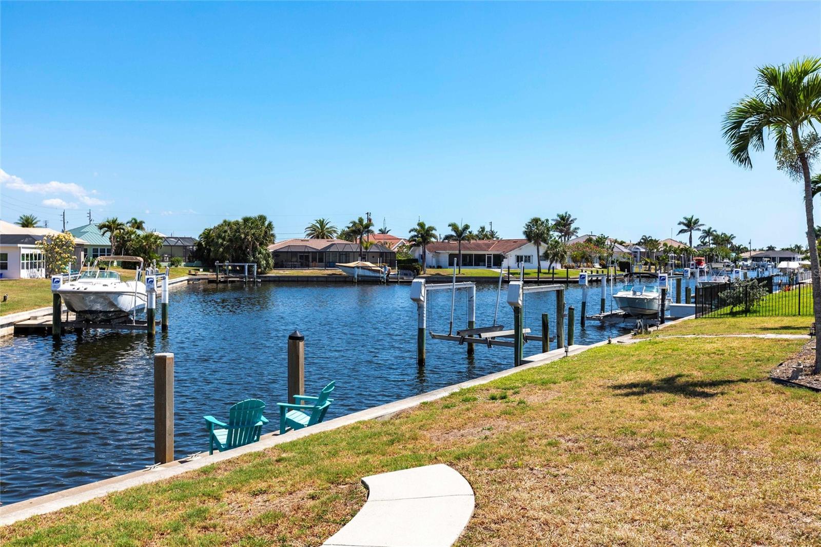 1711 BOCA RATON CT, PUNTA GORDA, FL, 33950