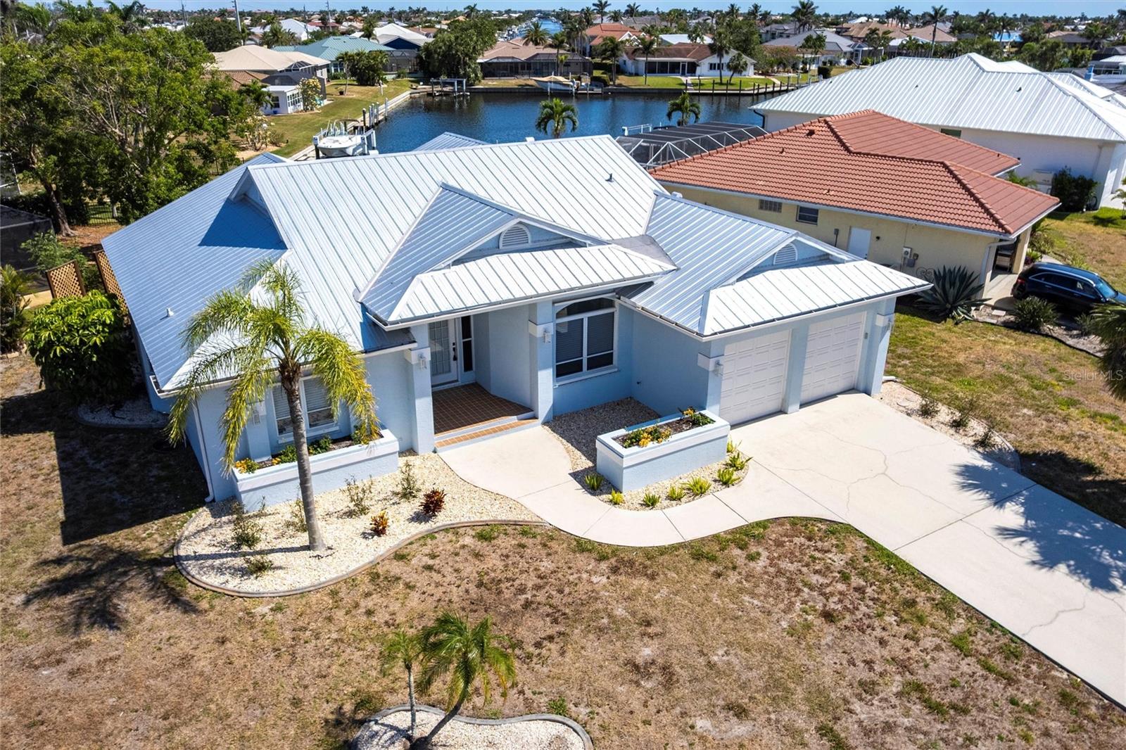 1711 BOCA RATON CT, PUNTA GORDA, FL, 33950