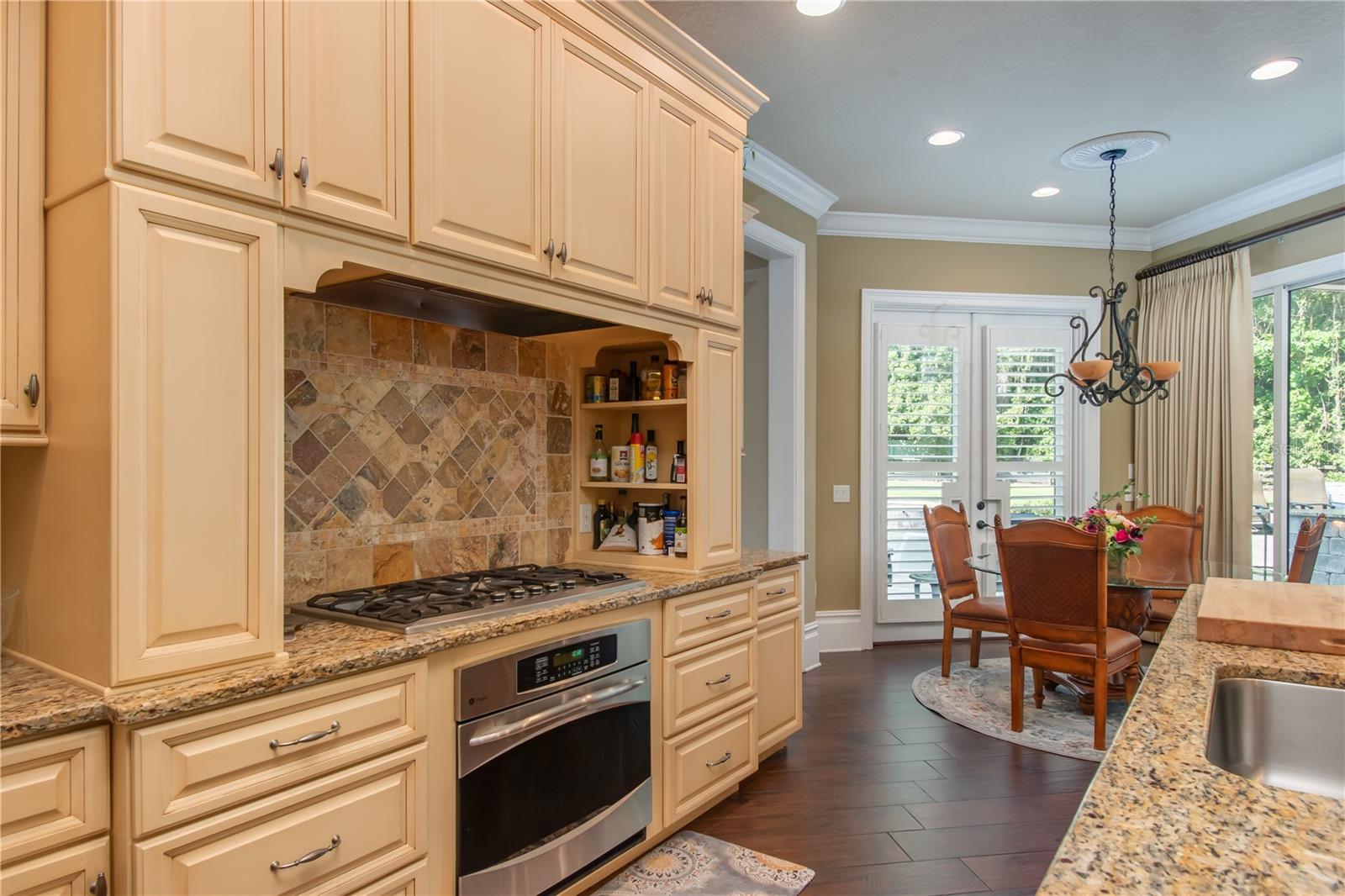 OM700620 Property Photo