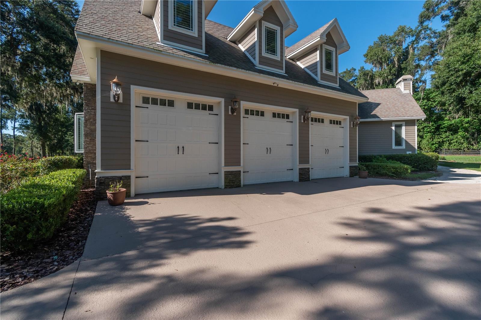 OM700620 Property Photo