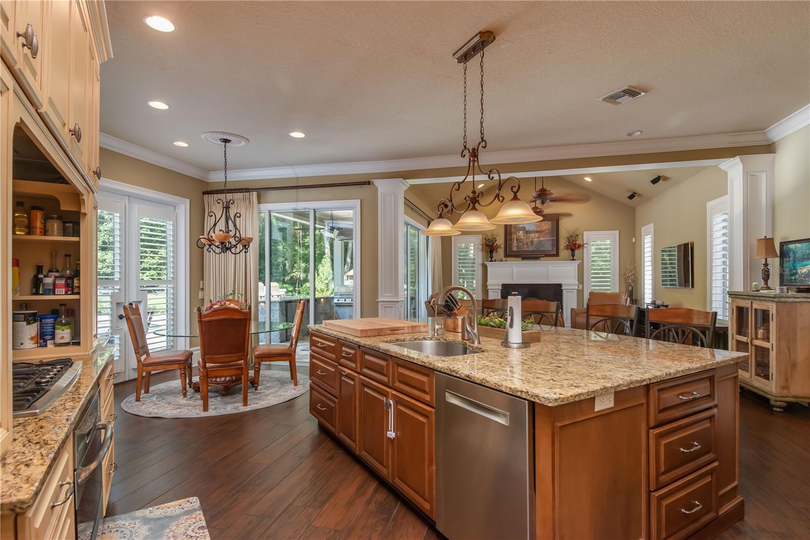 OM700620 Property Photo