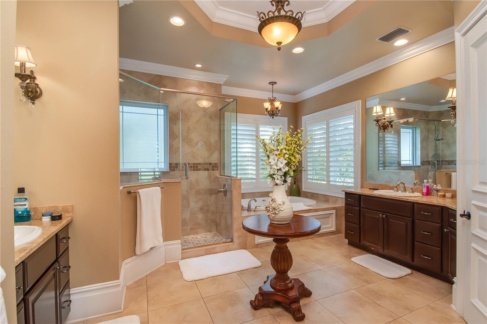 OM700620 Property Photo