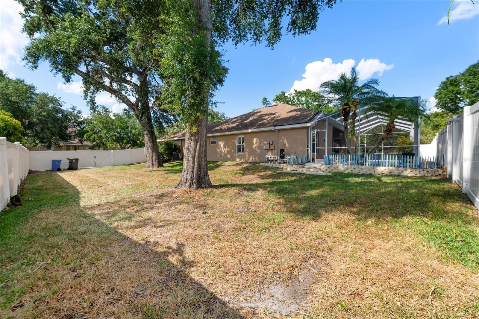 2402 BLUE STONE CT, VALRICO, FL, 33594