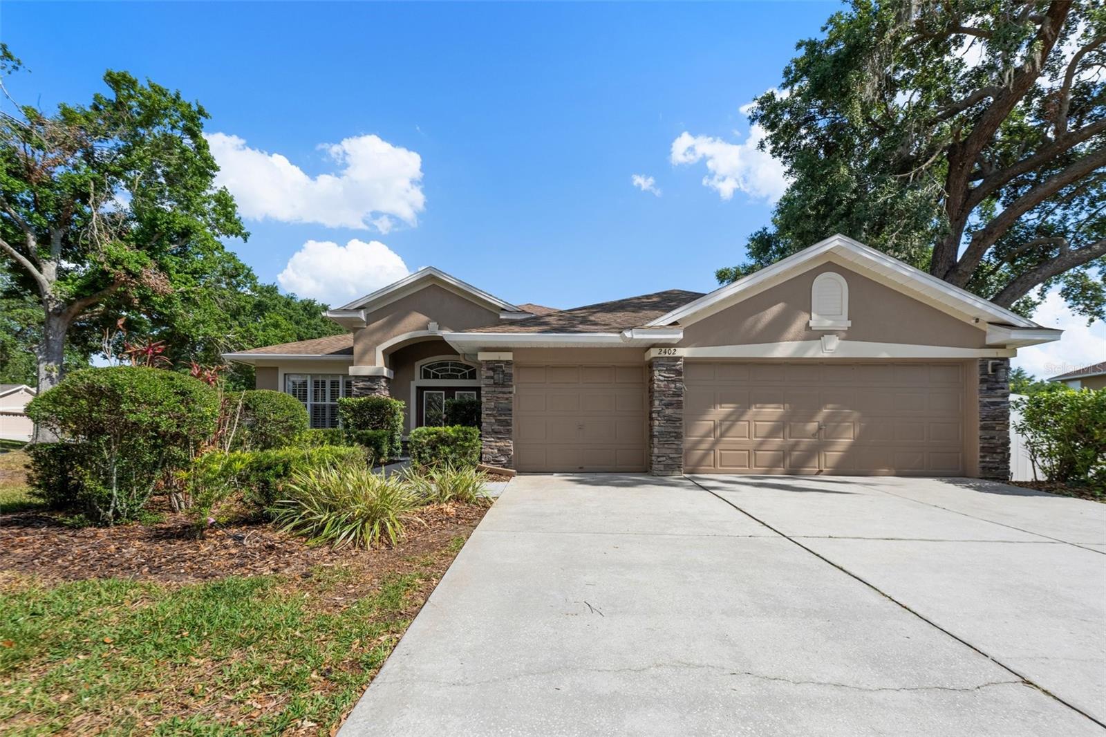 2402 BLUE STONE CT, VALRICO, FL, 33594