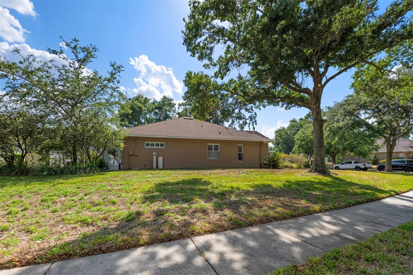 2402 BLUE STONE CT, VALRICO, FL, 33594