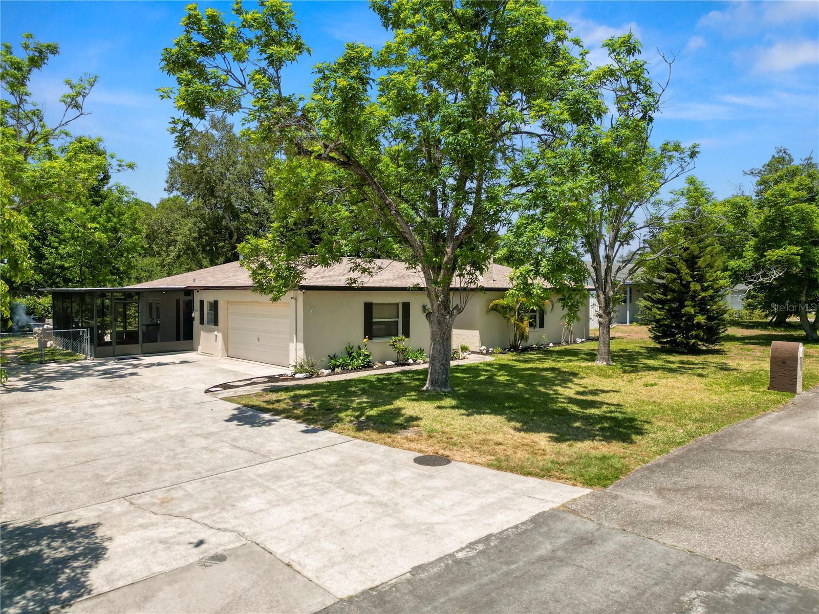 2103 SYLVESTER CT, LAKELAND, FL, 33803