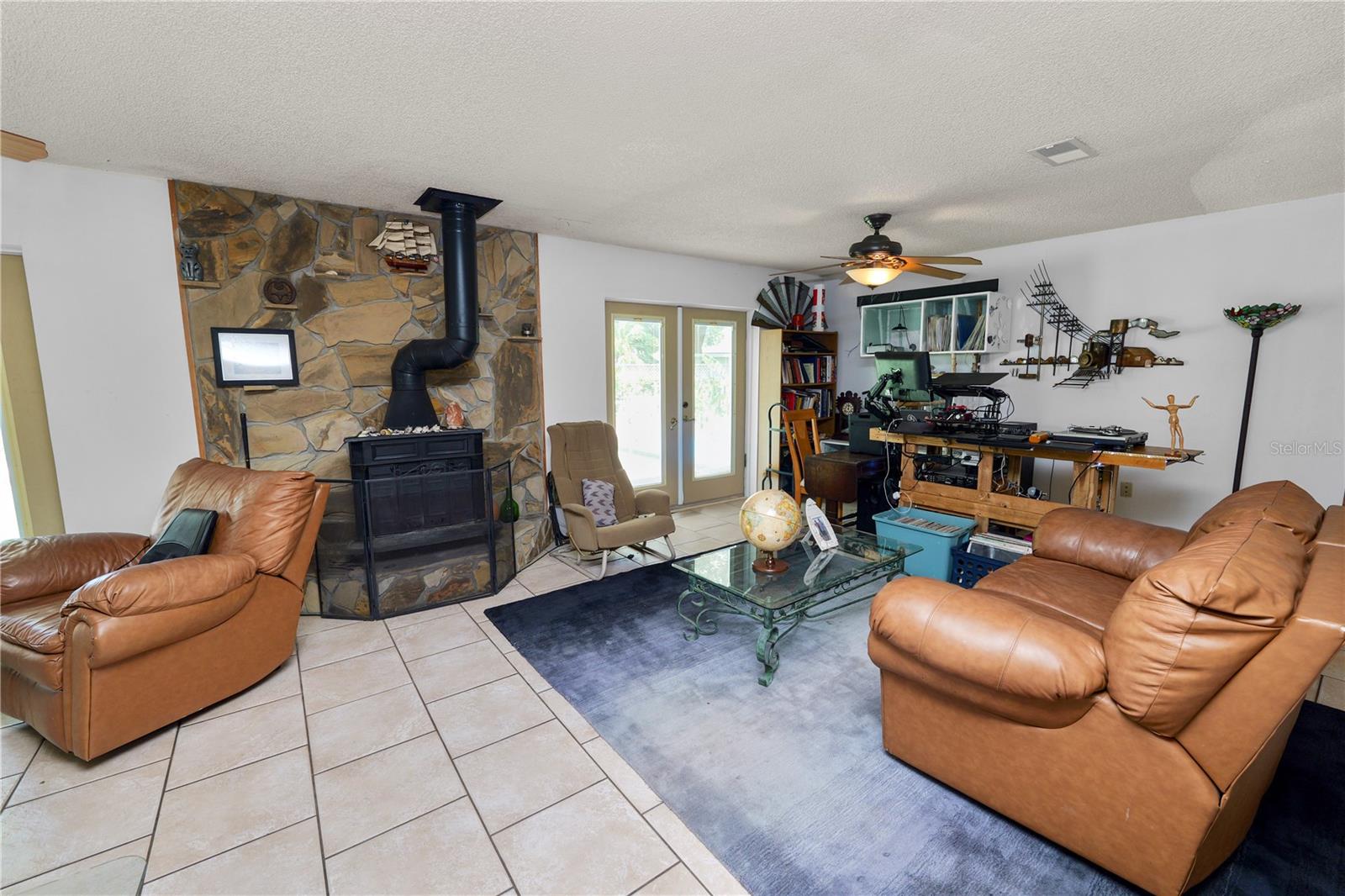 2103 SYLVESTER CT, LAKELAND, FL, 33803