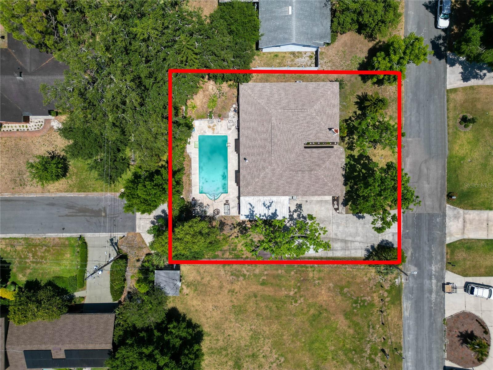 2103 SYLVESTER CT, LAKELAND, FL, 33803