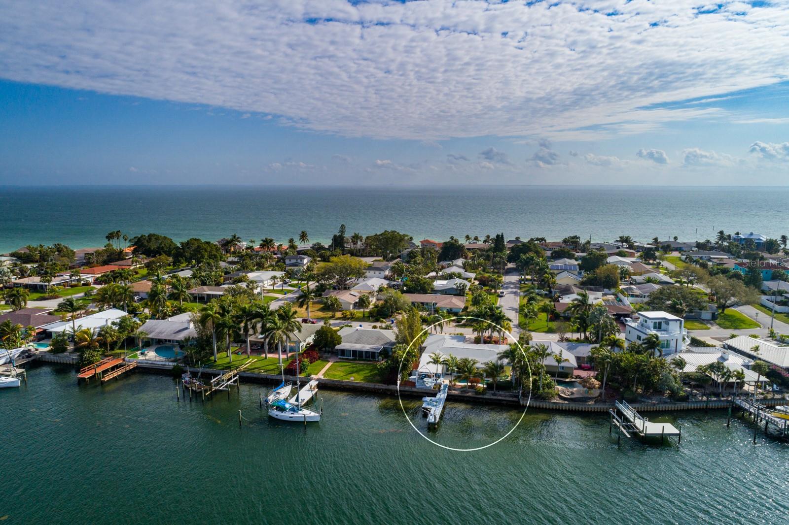 2487 W BAY ISLE DR SE, ST PETERSBURG, FL, 33705