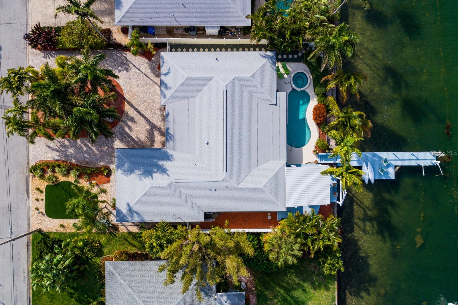 2487 W BAY ISLE DR SE, ST PETERSBURG, FL, 33705