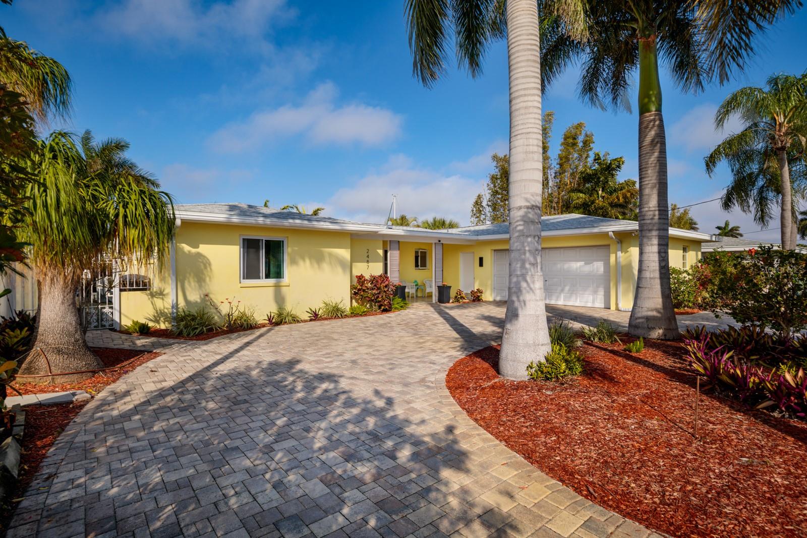 2487 W BAY ISLE DR SE, ST PETERSBURG, FL, 33705