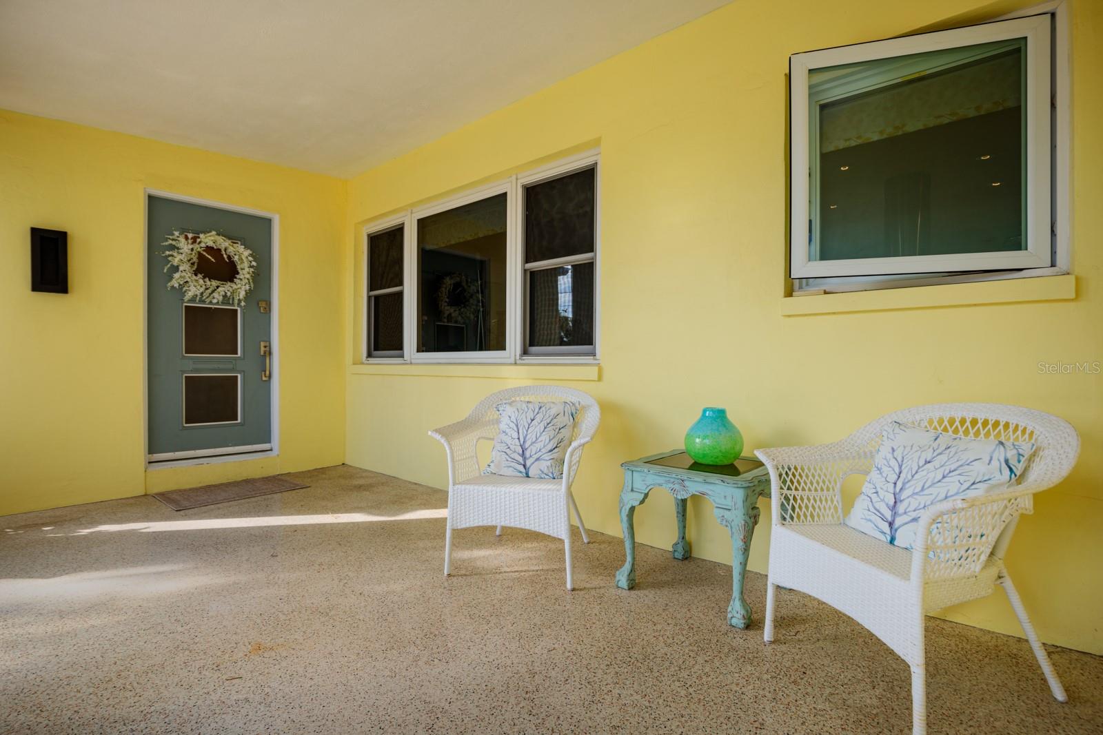 2487 W BAY ISLE DR SE, ST PETERSBURG, FL, 33705