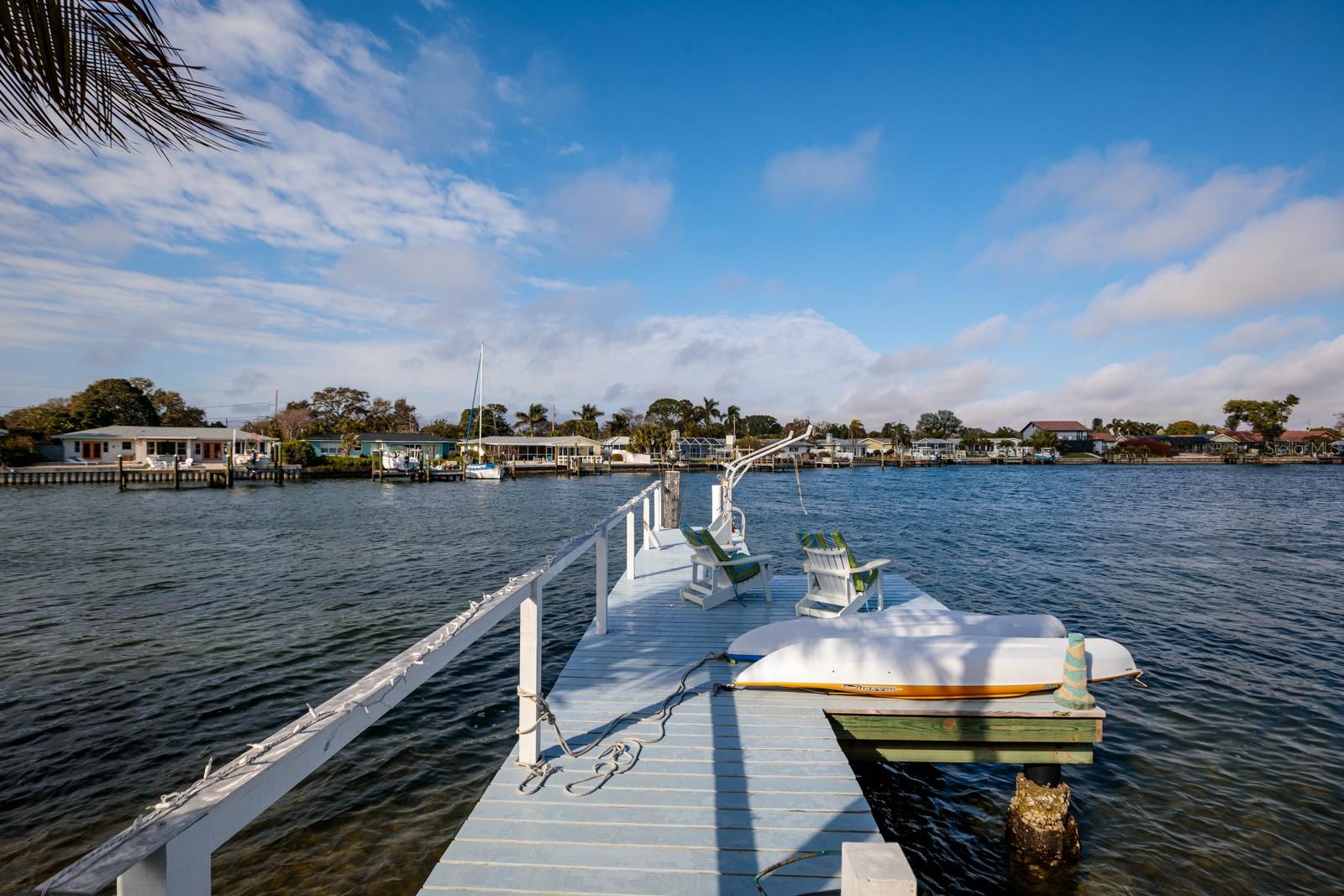 2487 W BAY ISLE DR SE, ST PETERSBURG, FL, 33705