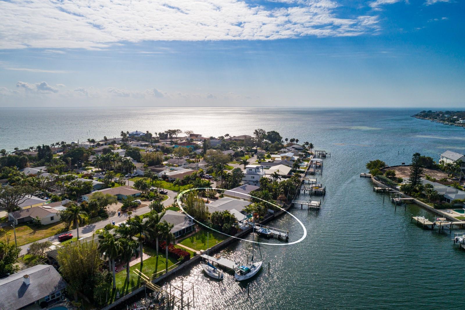 2487 W BAY ISLE DR SE, ST PETERSBURG, FL, 33705