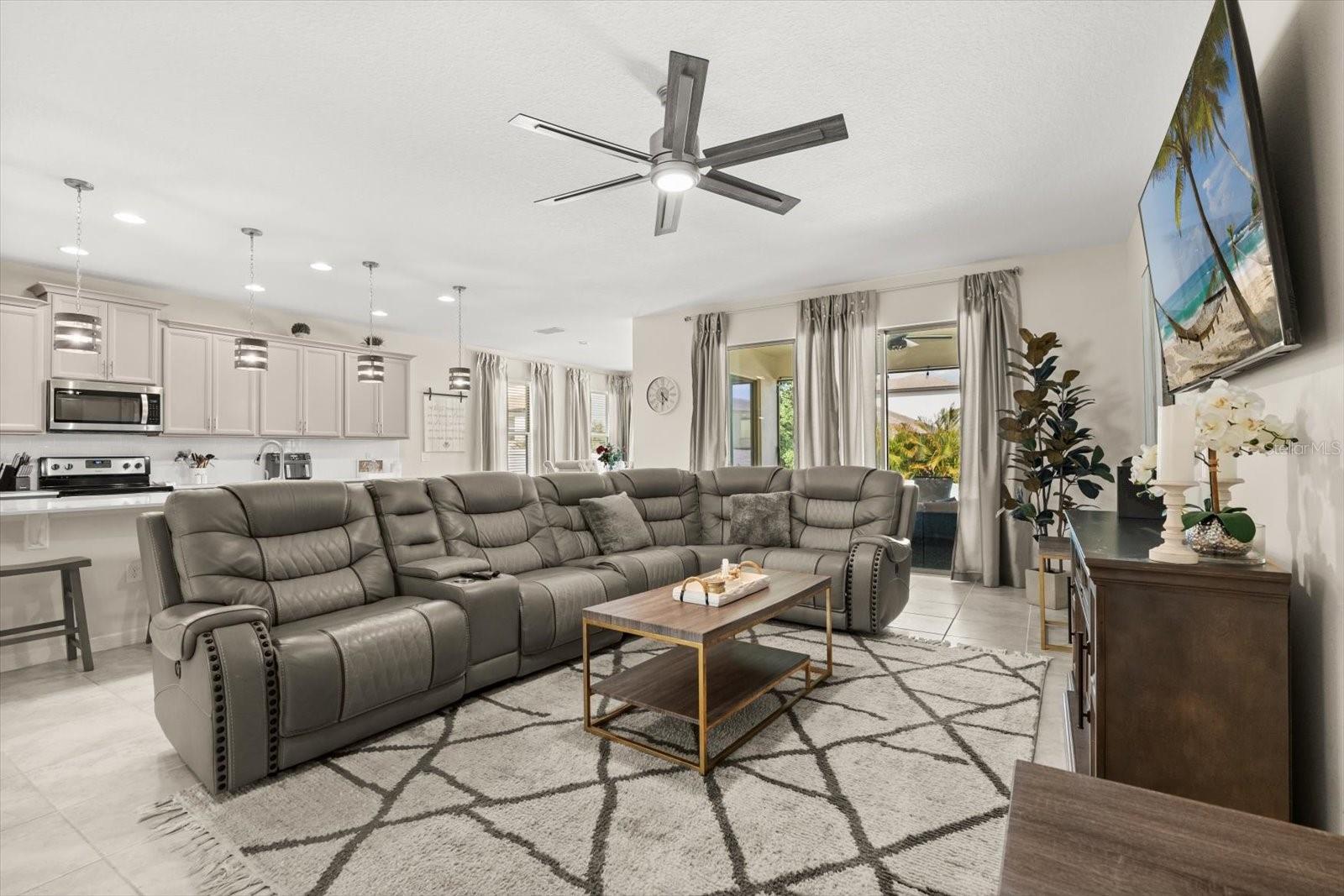 889 BOXELDER AVE, MINNEOLA, FL, 34715