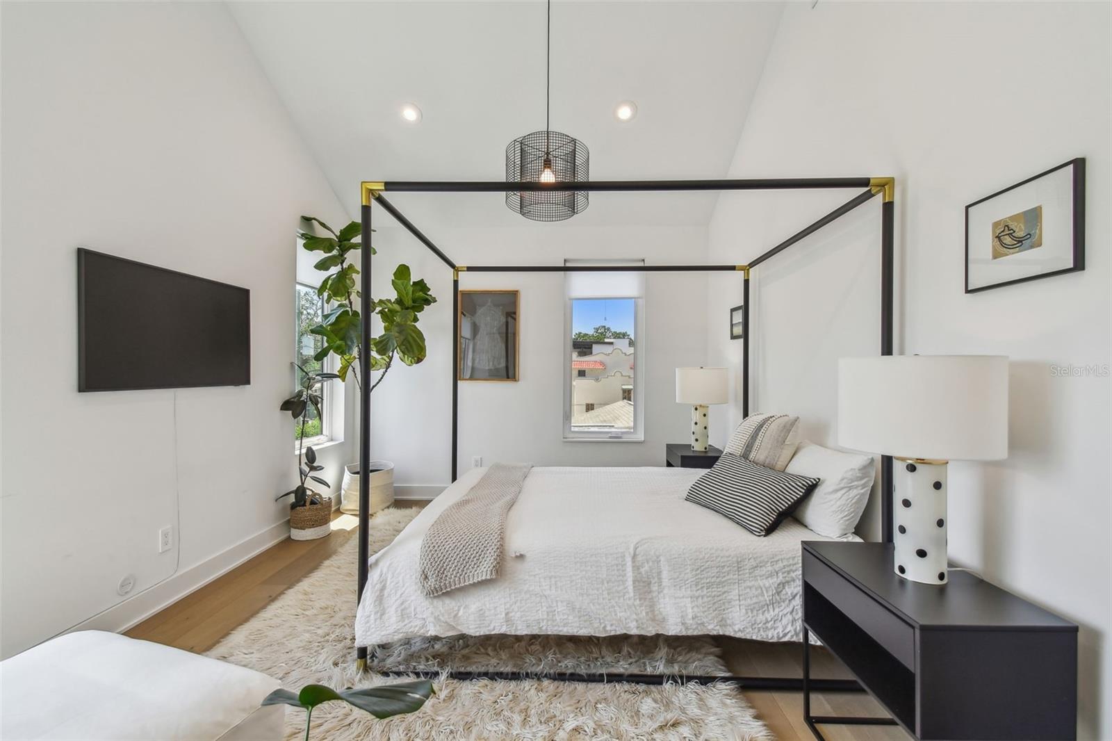 411 W FRANCES AVE #2, TAMPA, FL, 33602