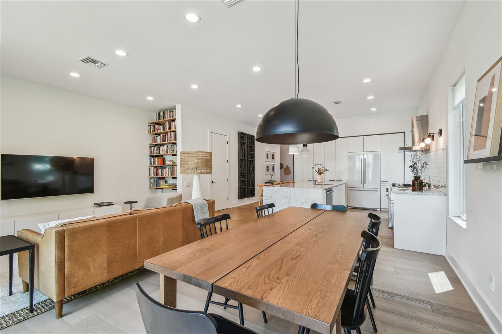 411 W FRANCES AVE #2, TAMPA, FL, 33602