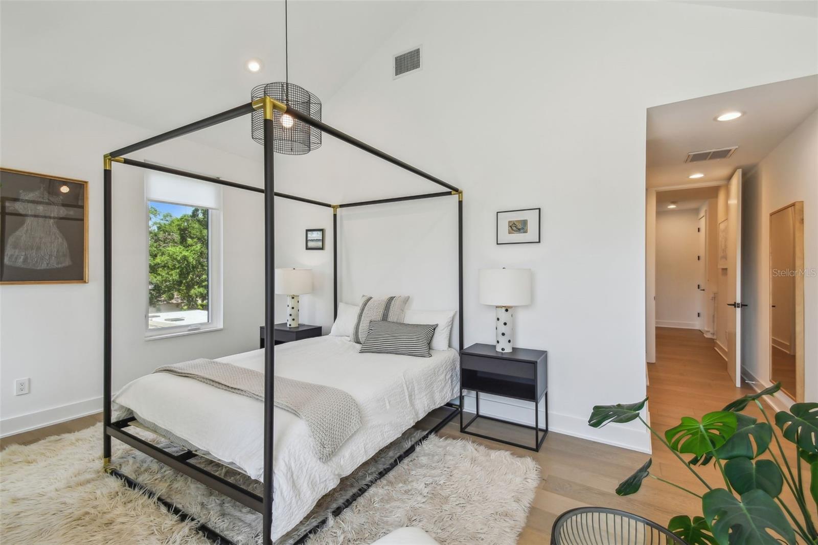 411 W FRANCES AVE #2, TAMPA, FL, 33602