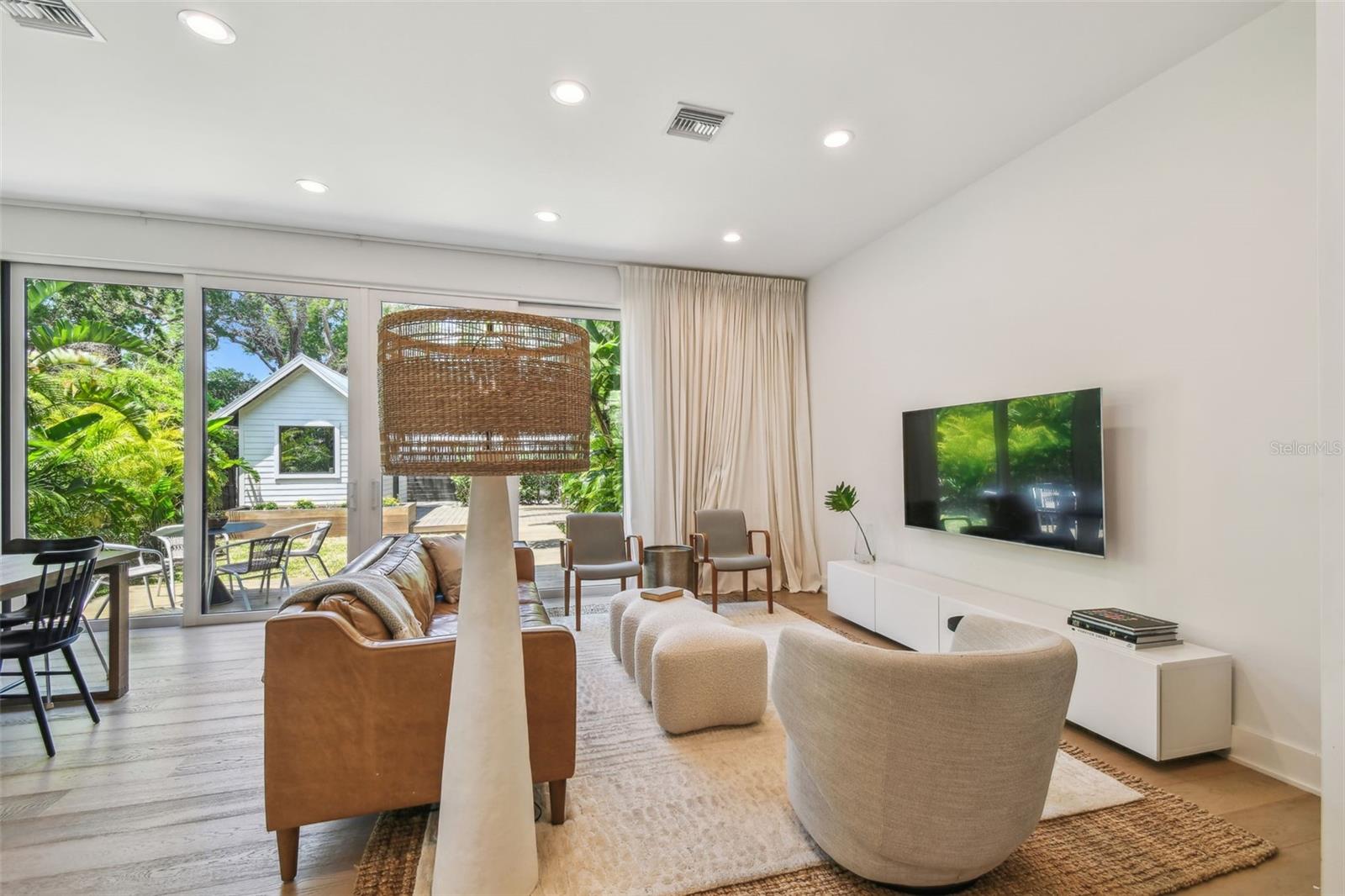 411 W FRANCES AVE #2, TAMPA, FL, 33602