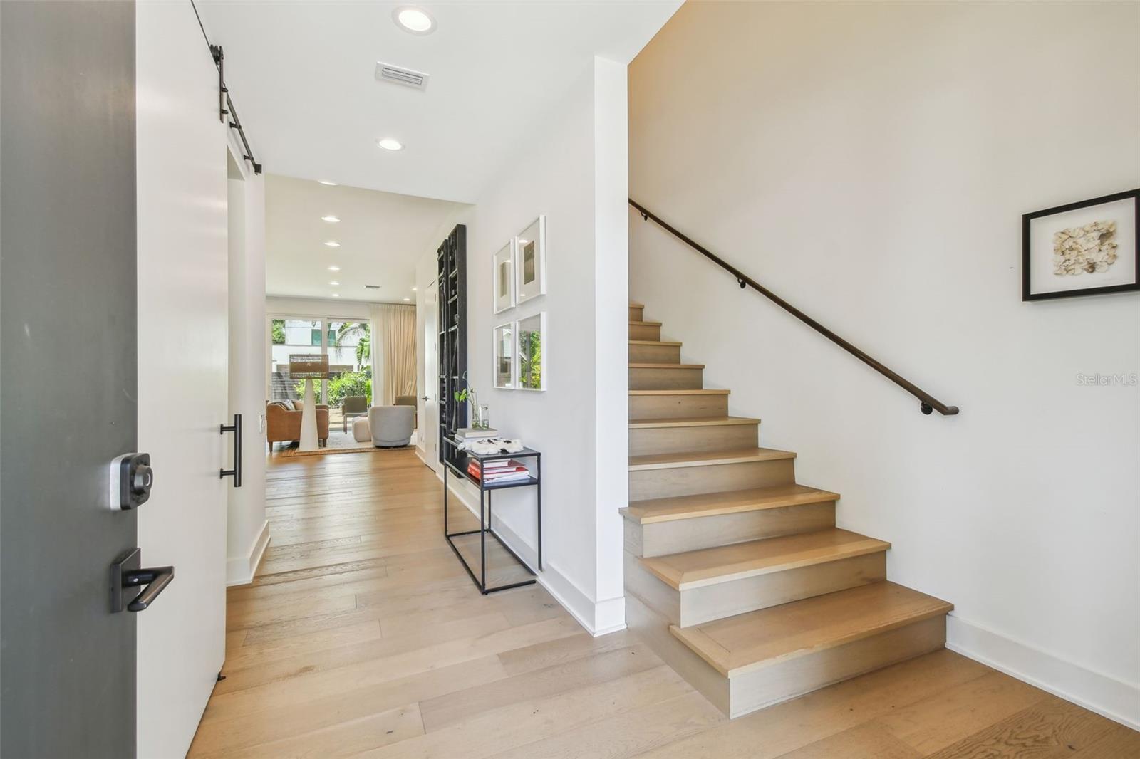 411 W FRANCES AVE #2, TAMPA, FL, 33602