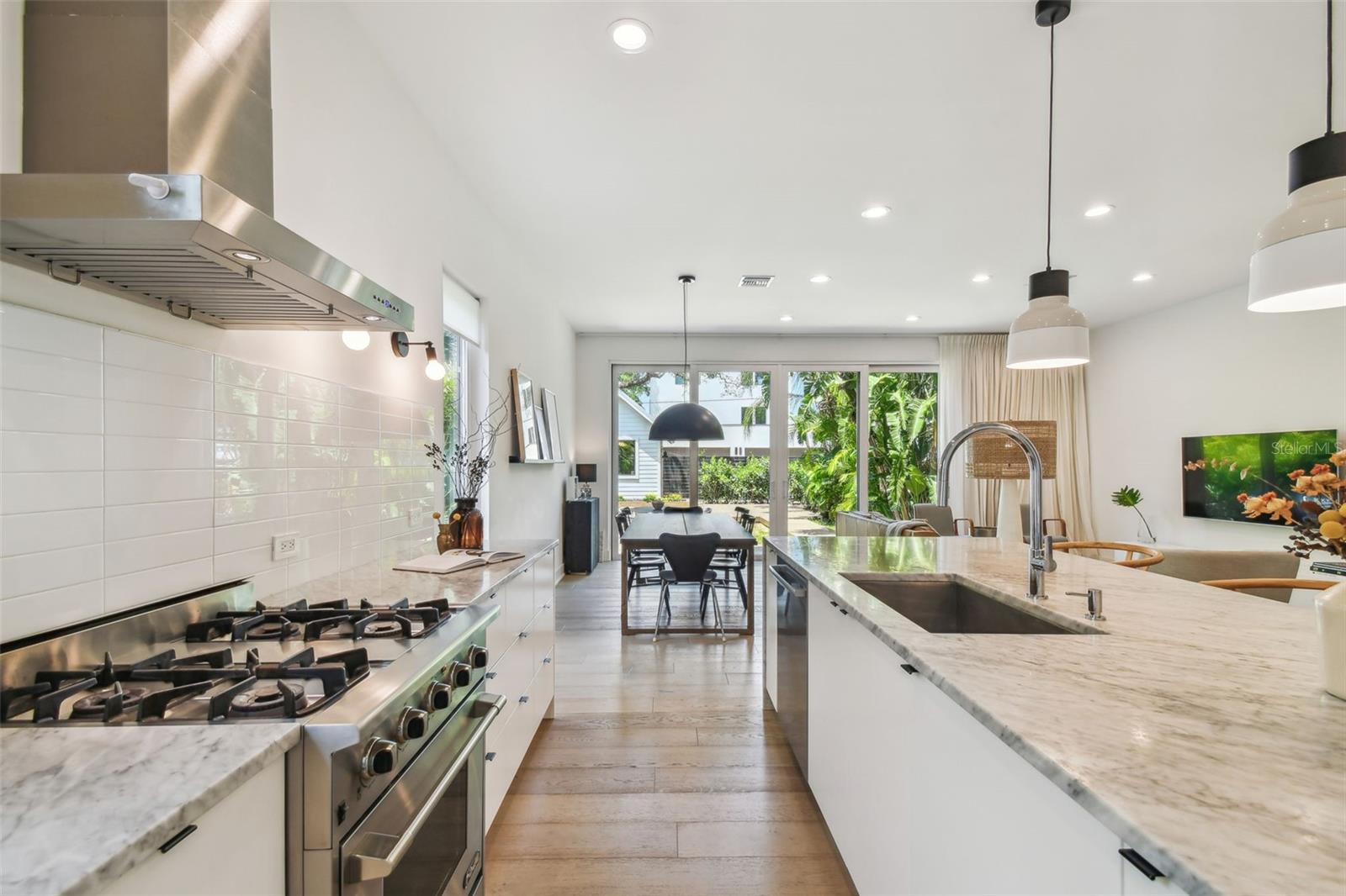 411 W FRANCES AVE #2, TAMPA, FL, 33602