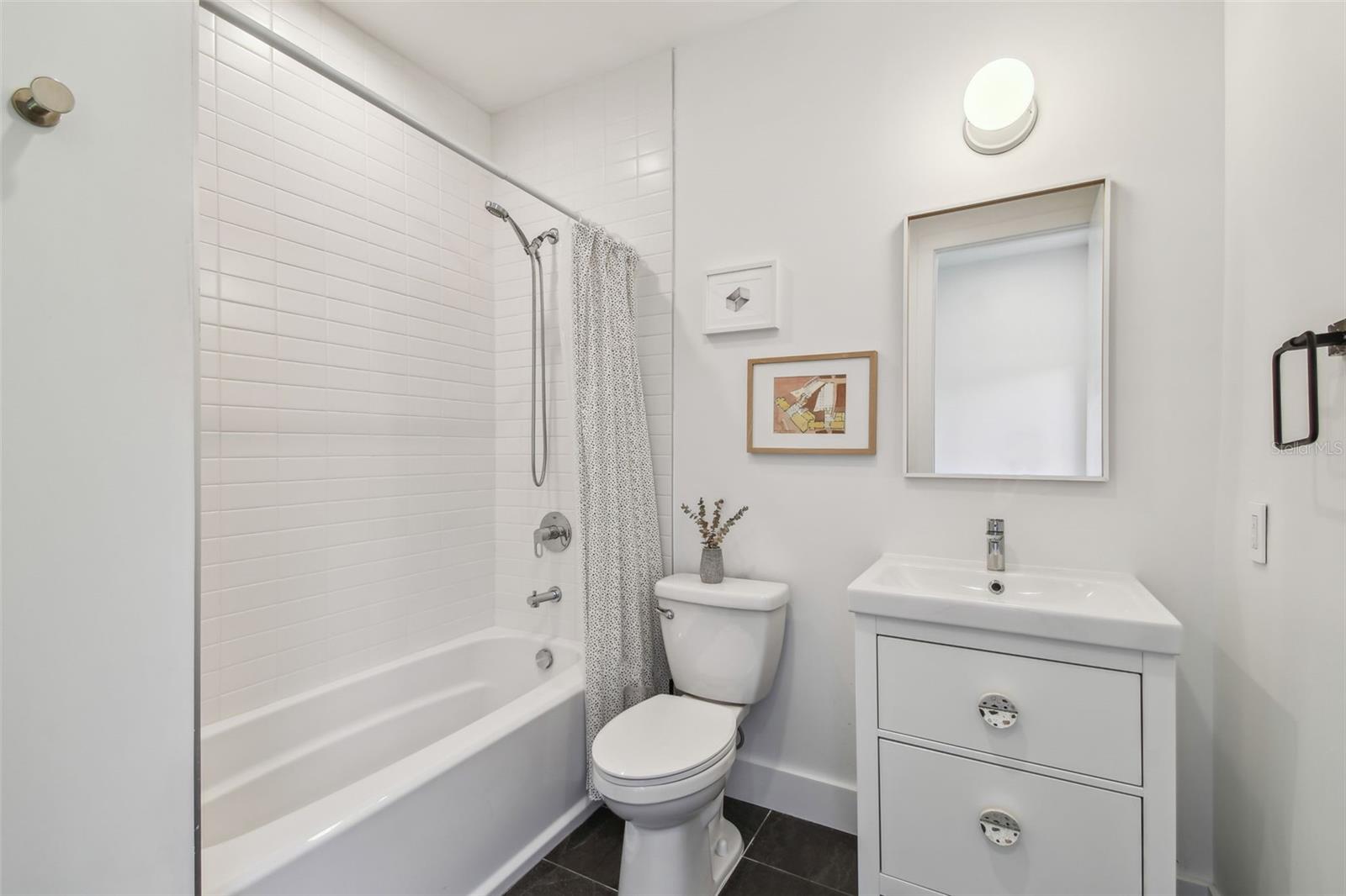 411 W FRANCES AVE #2, TAMPA, FL, 33602