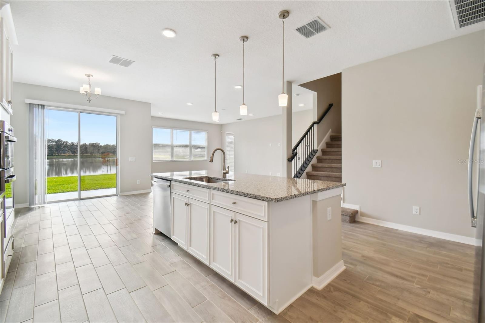 38190 SHALE STONE CT, ZEPHYRHILLS, FL, 33540