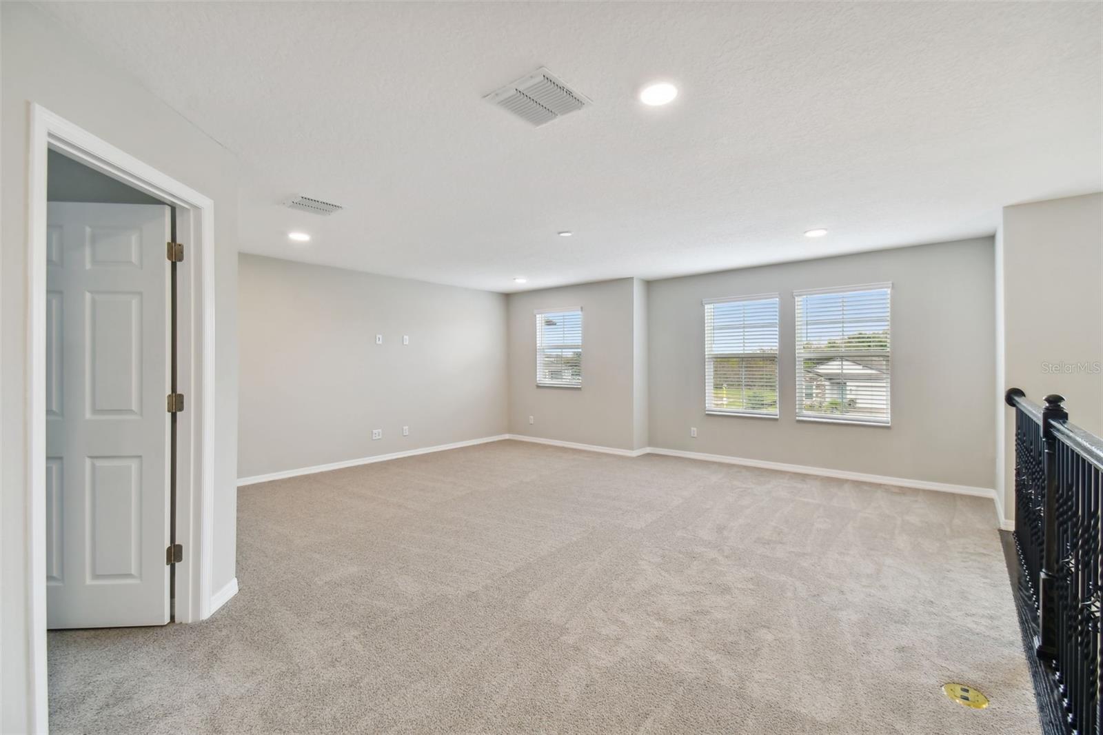 38190 SHALE STONE CT, ZEPHYRHILLS, FL, 33540