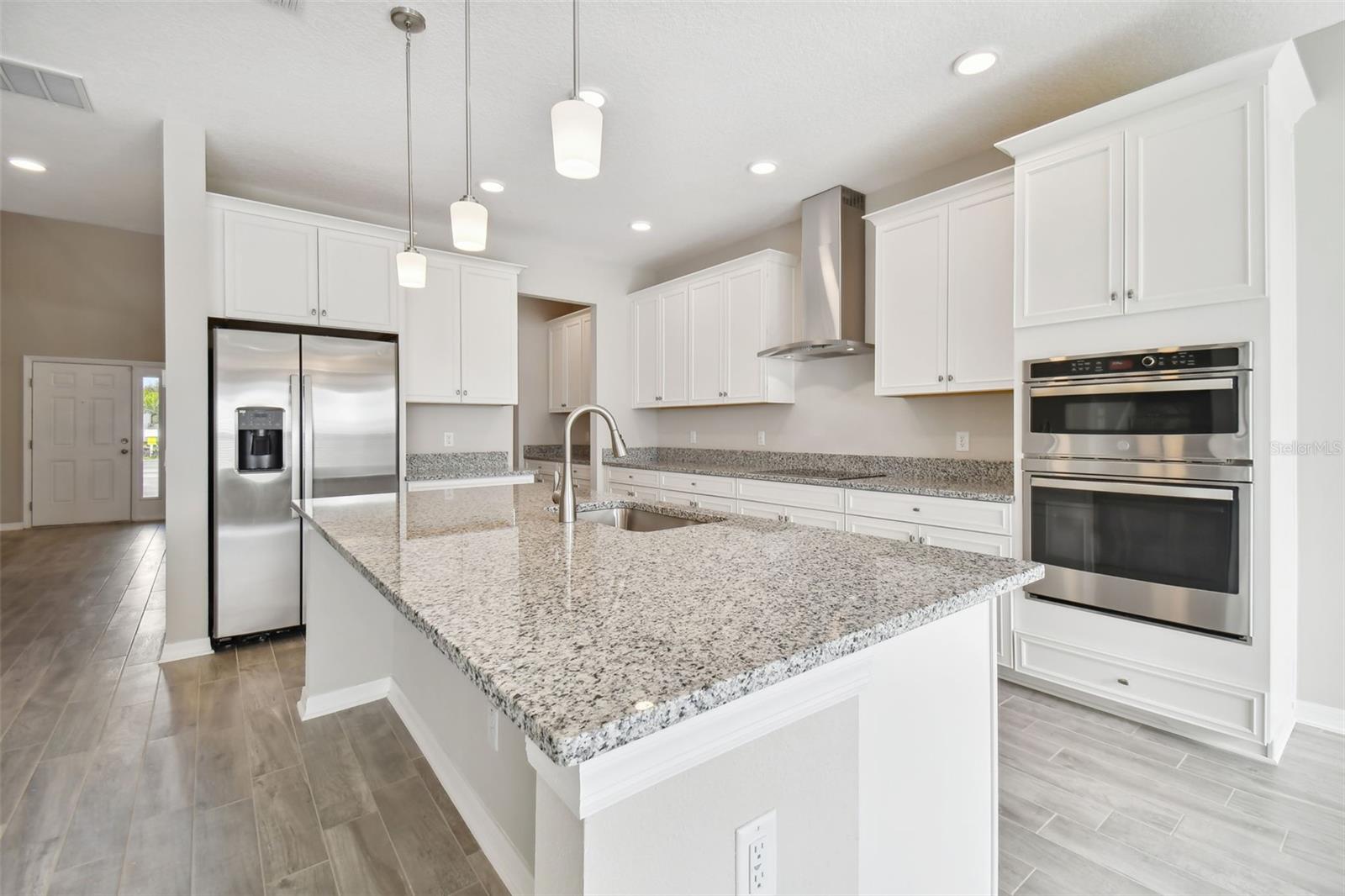 38190 SHALE STONE CT, ZEPHYRHILLS, FL, 33540