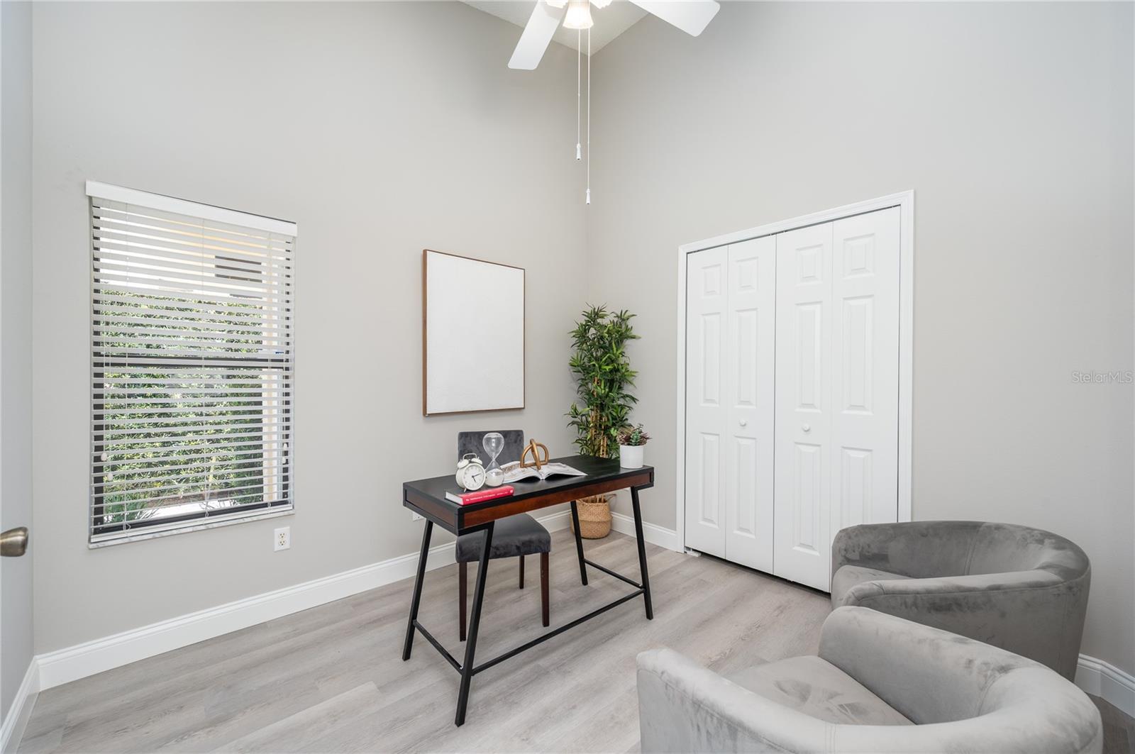 711 SWAN LN, ALTAMONTE SPRINGS, FL, 32701