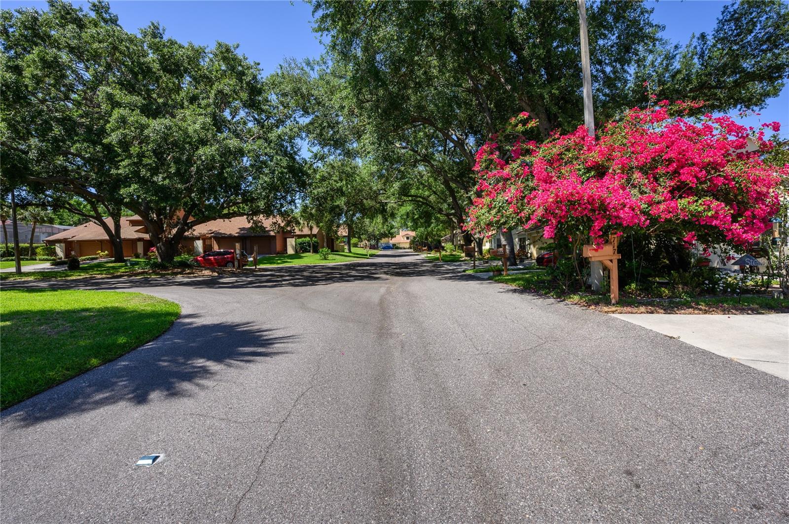 711 SWAN LN, ALTAMONTE SPRINGS, FL, 32701